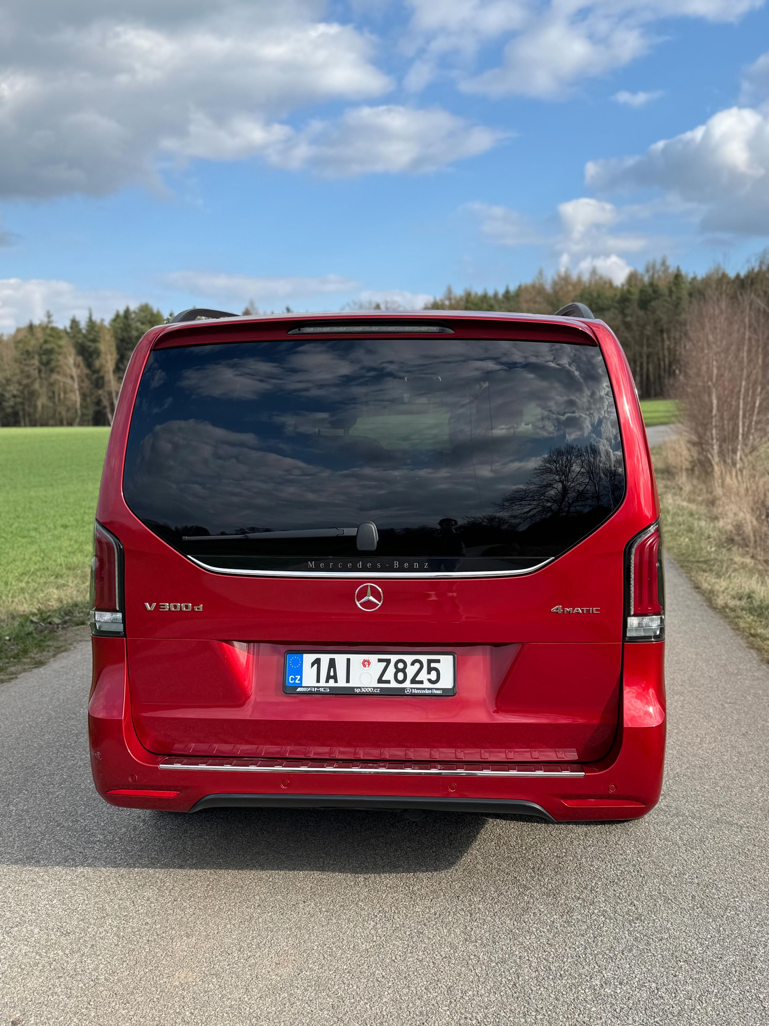 Mercedes-Benz Třídy V, 300d 4x4 - fotka 2