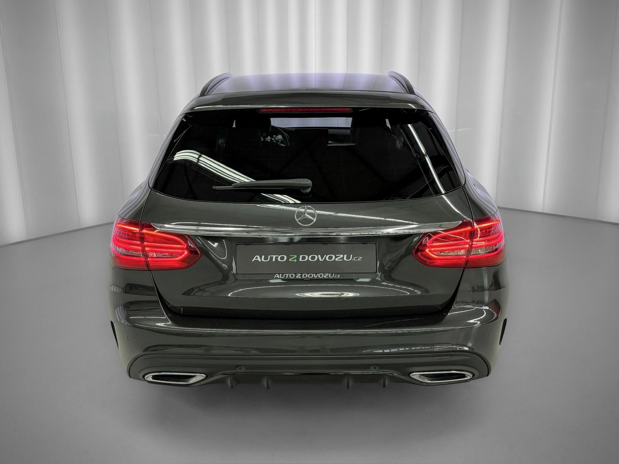 Mercedes-Benz Třídy C, 300d AMG, WEBASTO, BURMESTER, - fotka 6
