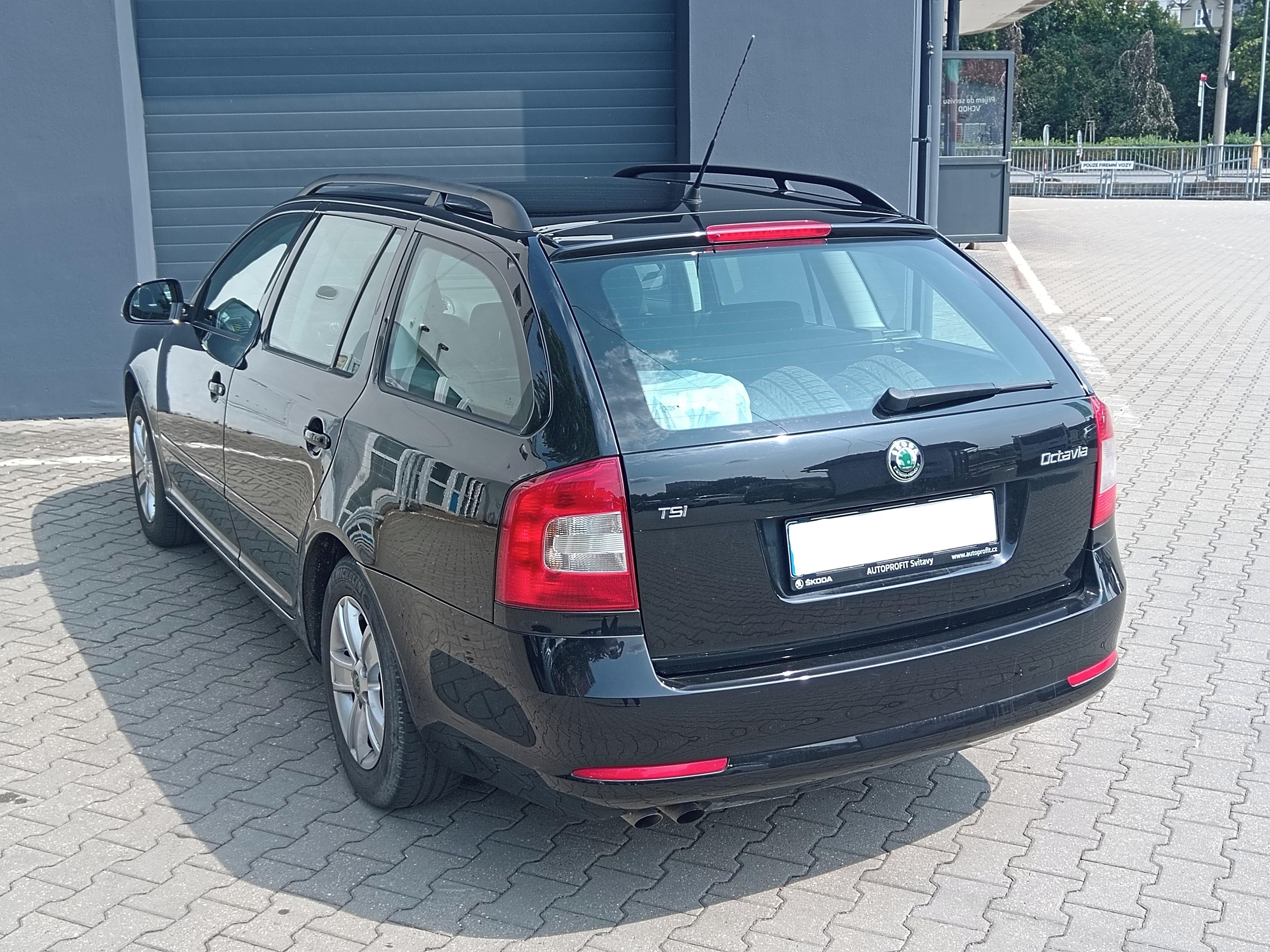 Škoda Octavia, 1,4 TSi - fotka 4