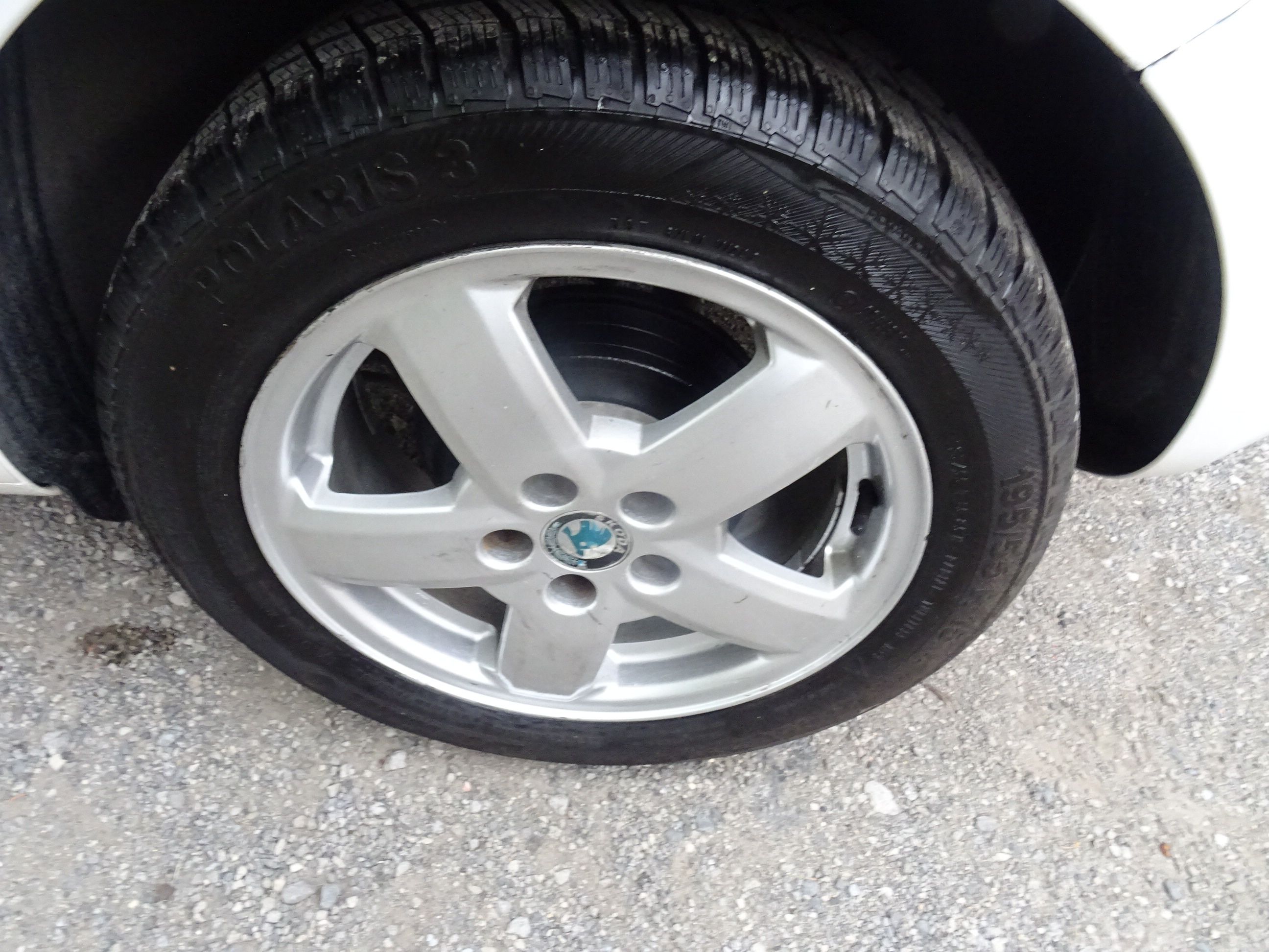 Škoda Fabia, 1.2 I PRAV. SERVIS, NOVÁ STK ! - fotka 5