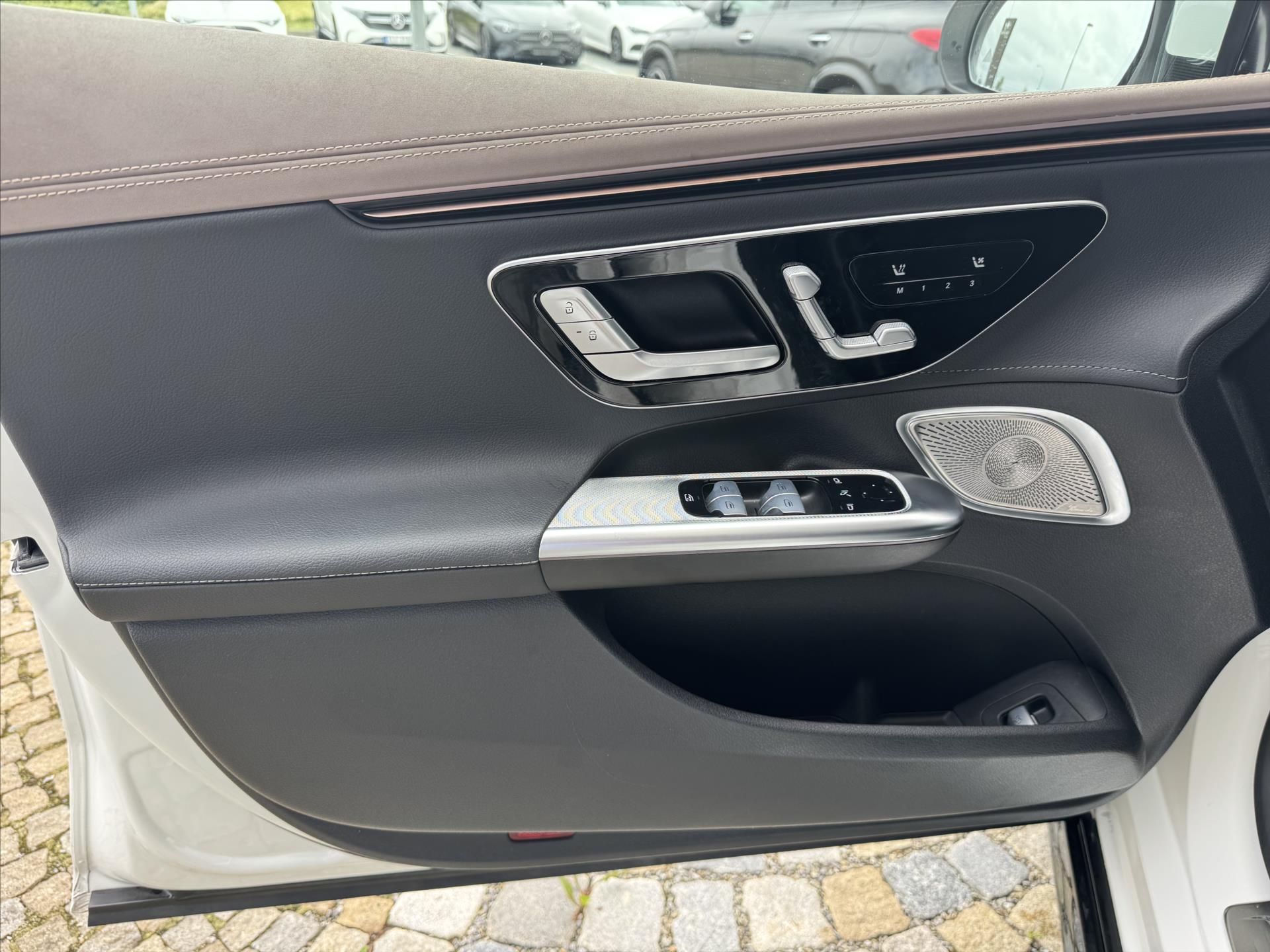 Mercedes-Benz EQE, EQE 53 AMG 4M - fotka 4