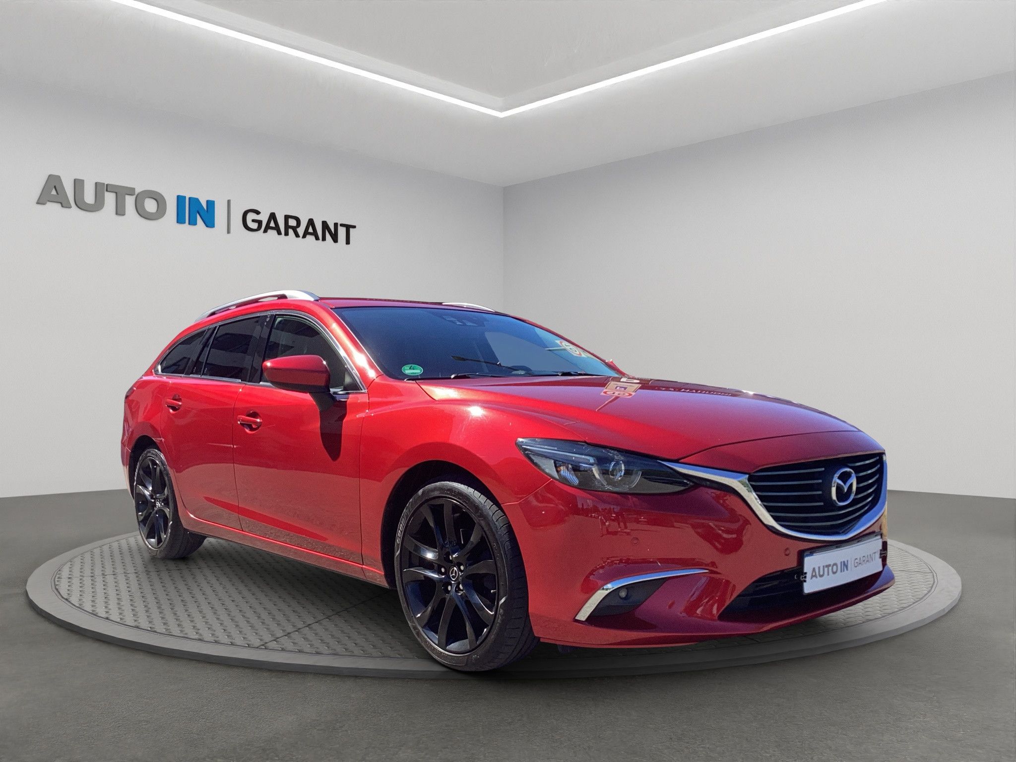 Mazda 6, 2,2 SkyActive-D 129 kW, NAVI, - fotka 3