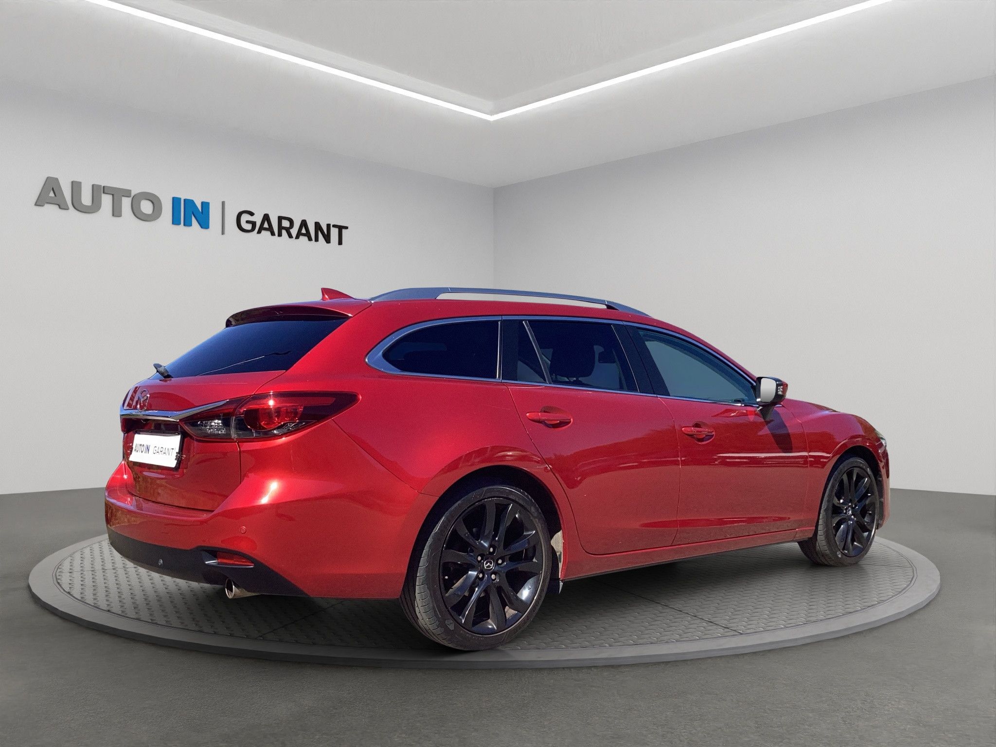 Mazda 6, 2,2 SkyActive-D 129 kW, NAVI, - fotka 5