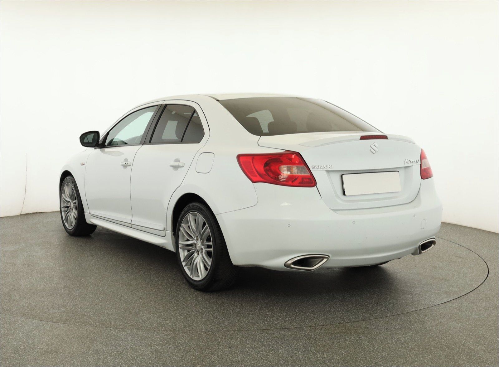 Suzuki Kizashi, 2.4 VVT, Serv.kniha - fotka 4