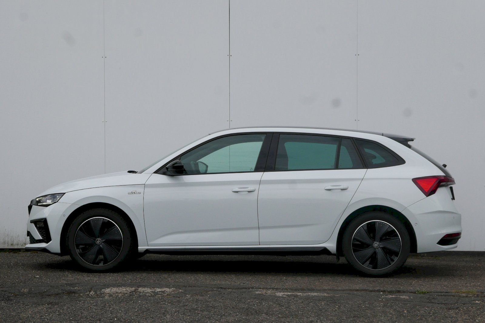 Škoda Scala, 1.0 TSI 85kW DSG 7° Monte Carl - fotka 3