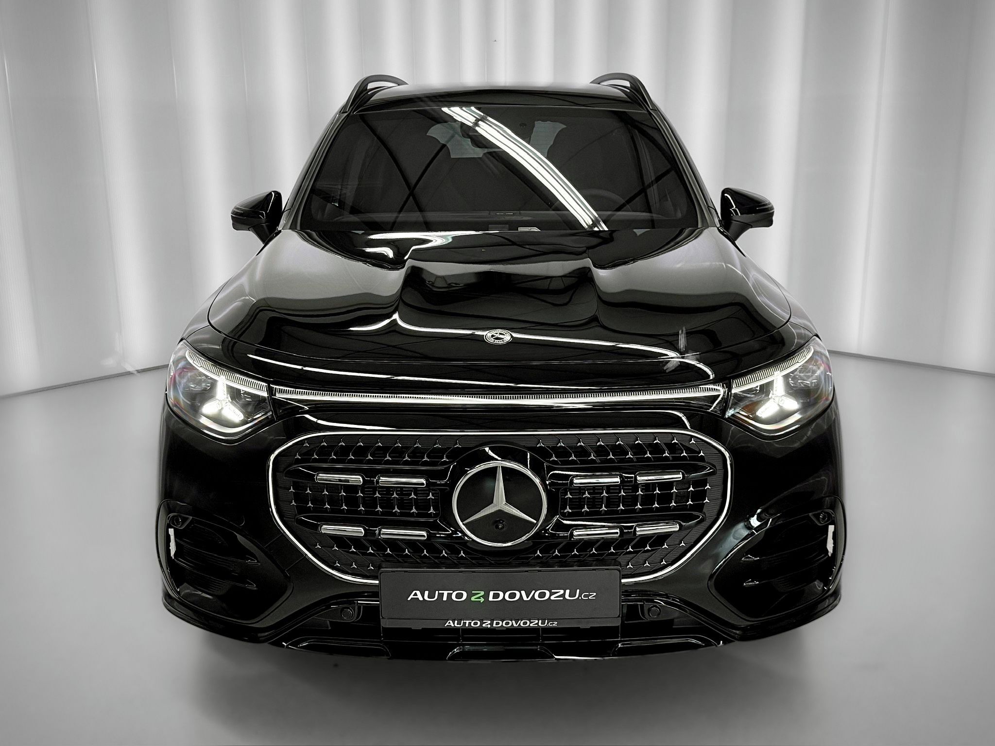 Mercedes-Benz GLB, 8G-eDCT 4MATIC AMG, PANORAMA, - fotka 2