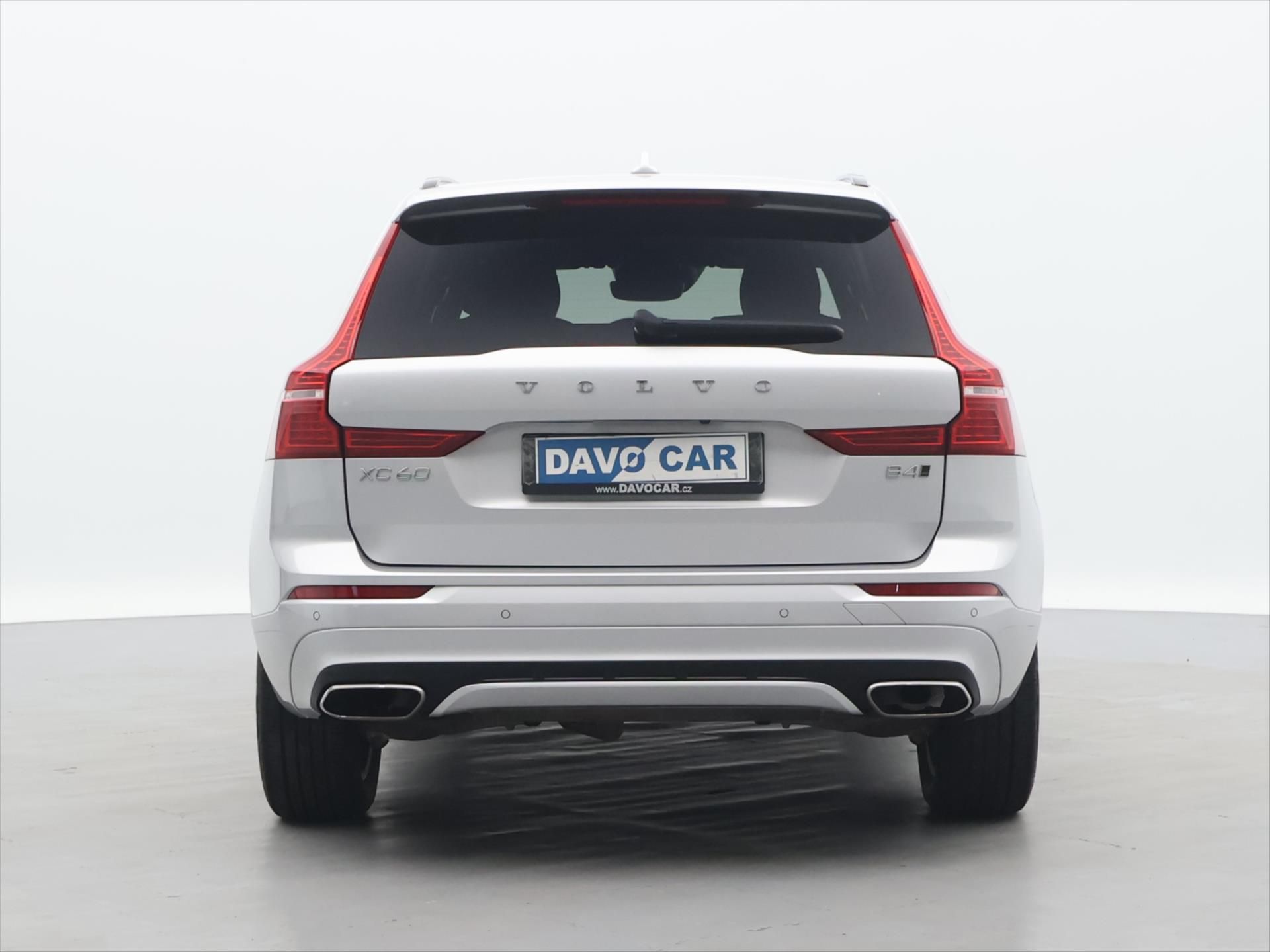 Volvo XC60, 2.0 B4 145kW R-Design CZ Aut.
