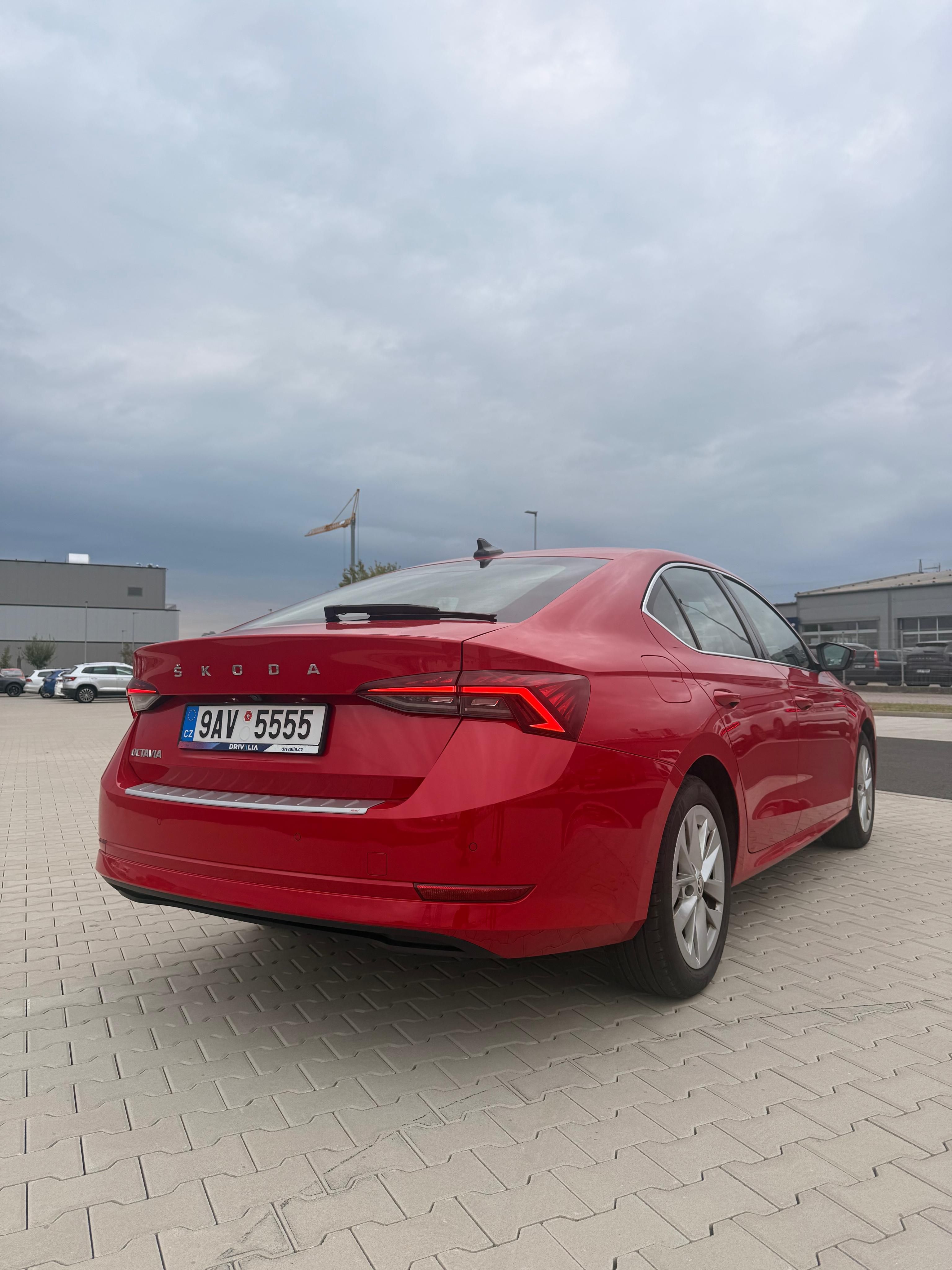 Škoda Octavia, IV 1.5 TSI 110 kW Style ČR DPH - fotka 5