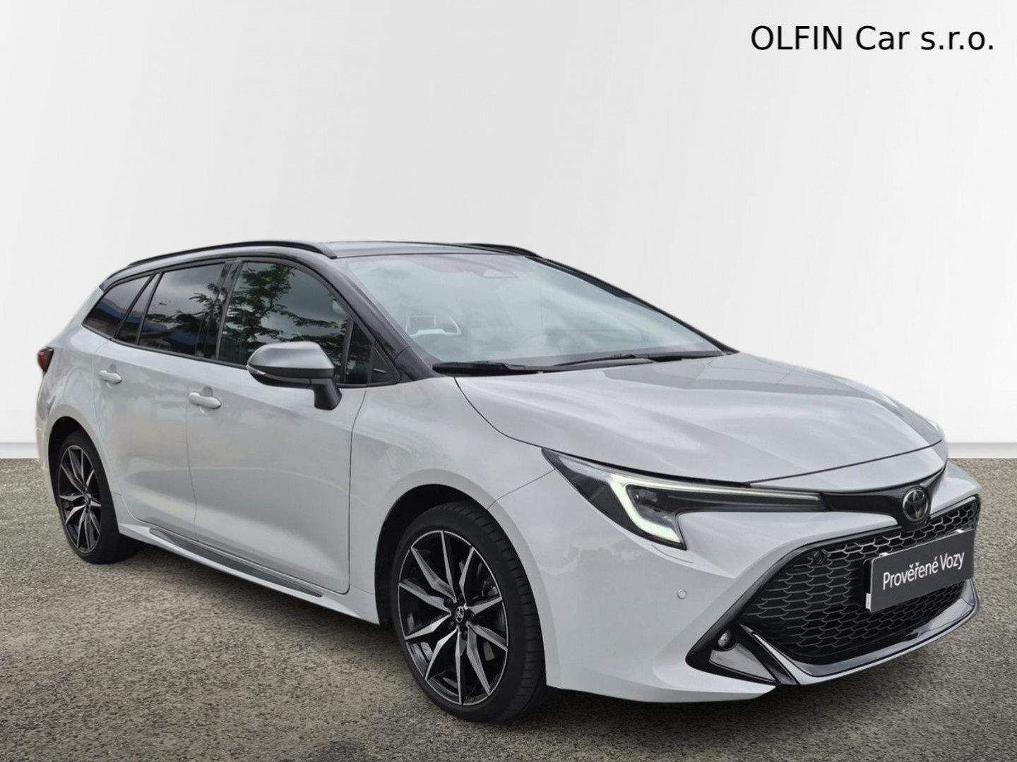Toyota Corolla, GR SPORT Dynamic 2.0 hybrid - fotka 5