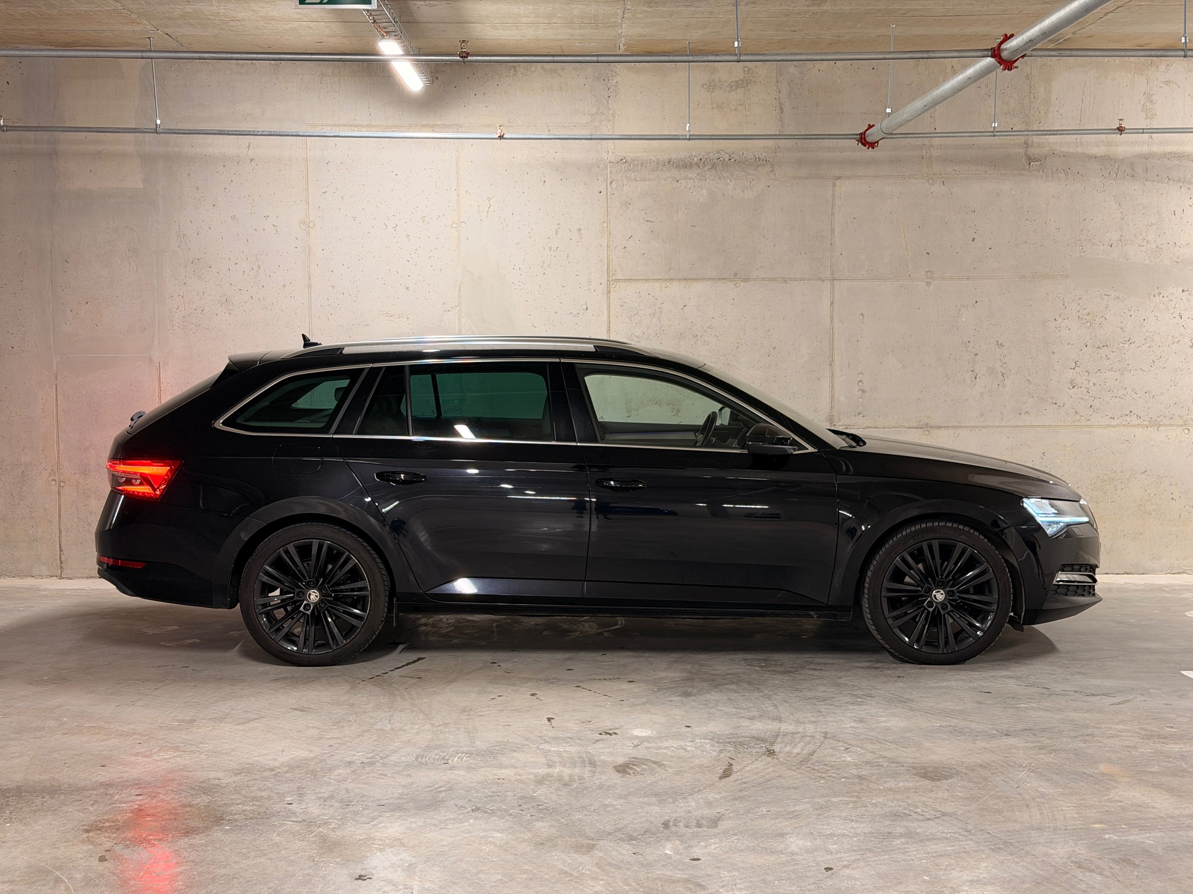 Škoda Superb, 2.0 TDI 147 kW/4x4/NEZ.TOP/TAŽ - fotka 5