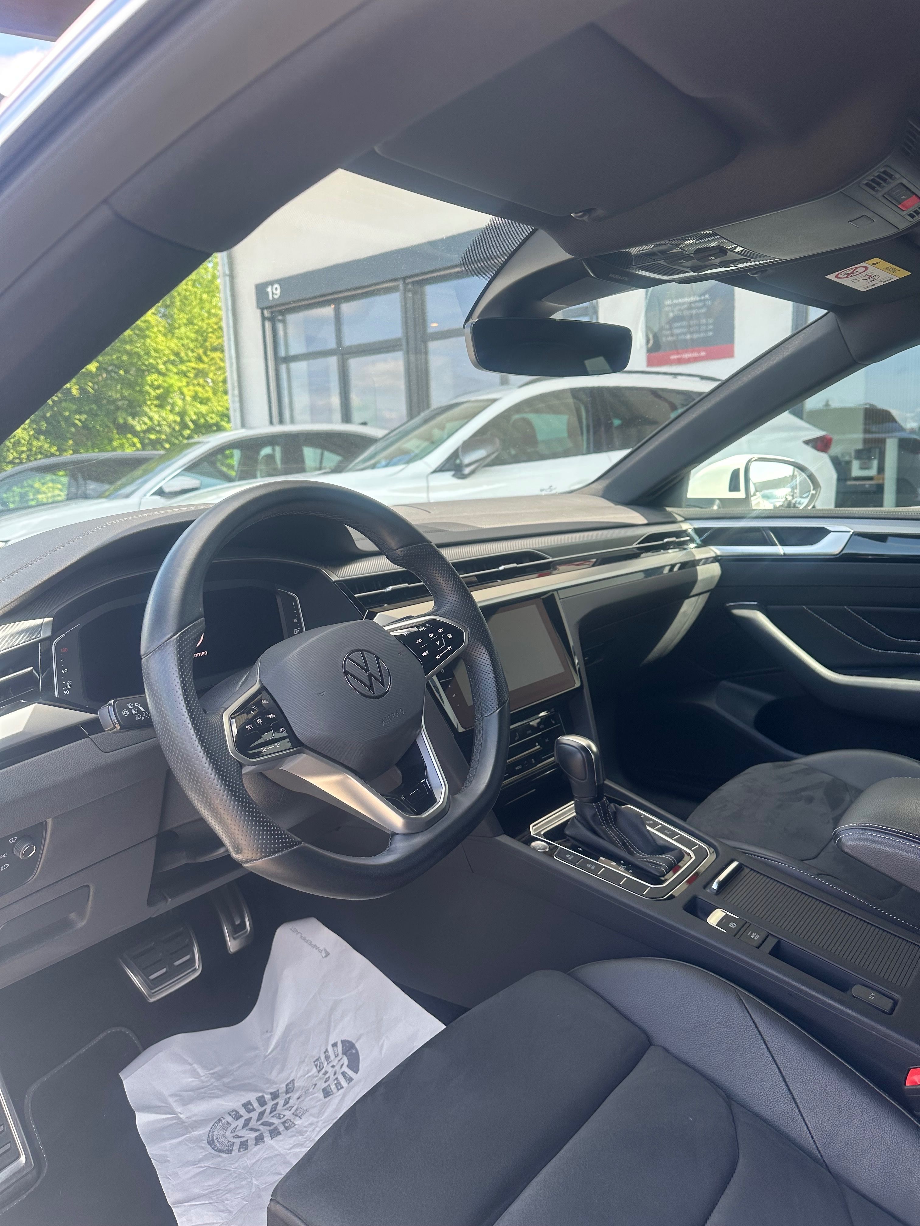 Volkswagen Arteon, R-Line  147 KW 4 Motion Diesel - fotka 4