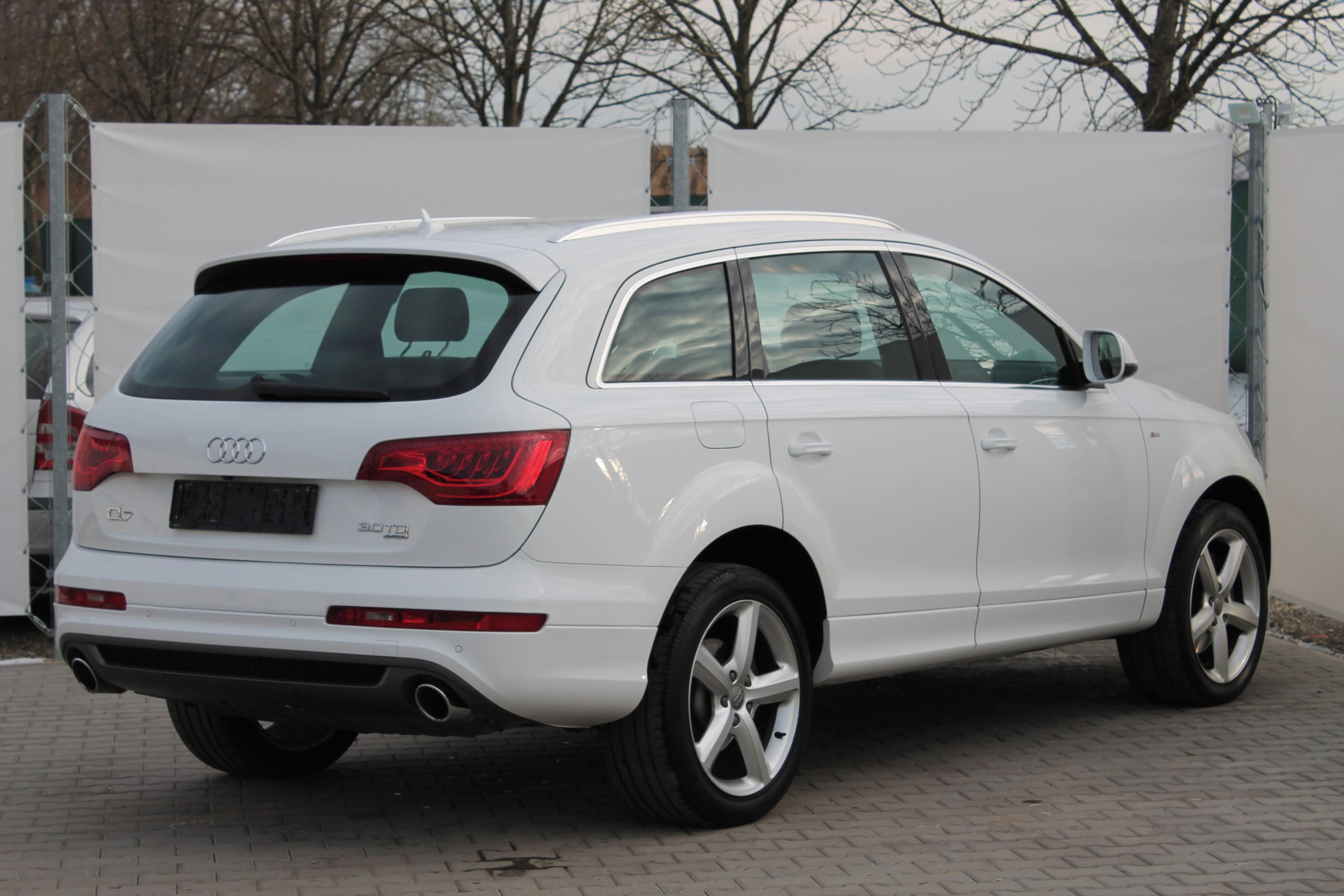 Audi Q7, 3.0TDI*176kW*FACELIFT*2xSLINE - fotka 6