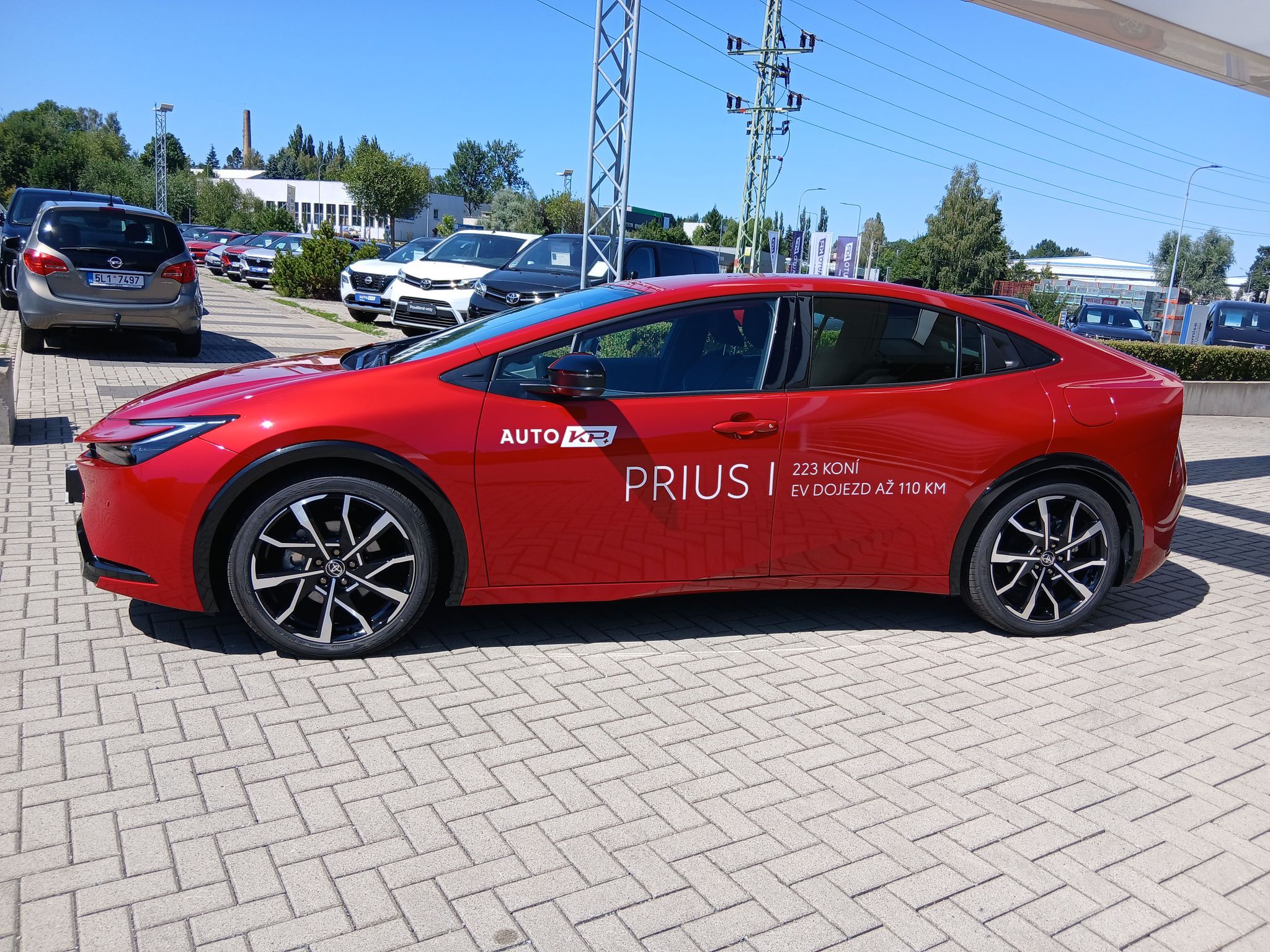 Toyota Prius, 2,0 PHEV 223k Prestige - fotka 3