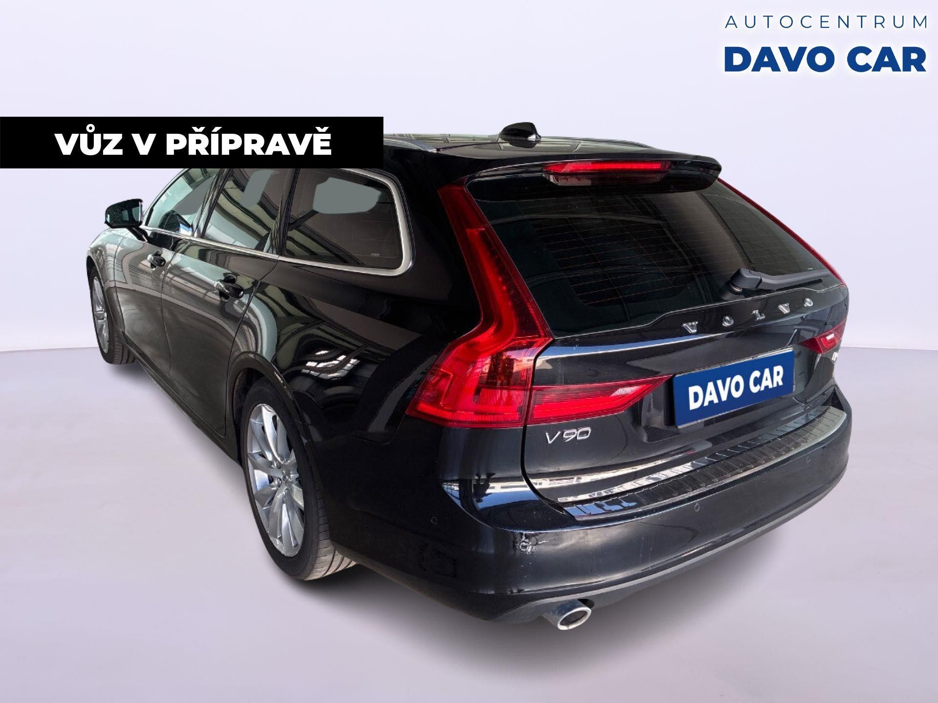 Volvo V90, 2,0 D4 140kW Drive-E Momentum - fotka 2