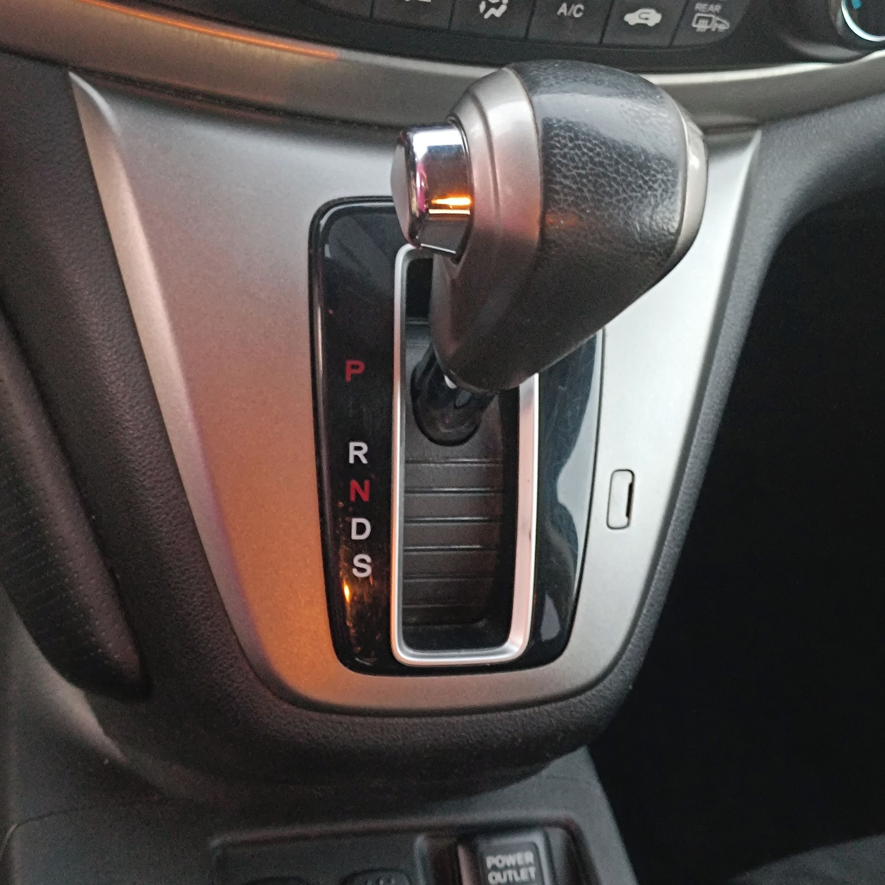 Honda CR-V, 2.2 i-DTEC ,servisované - fotka 5