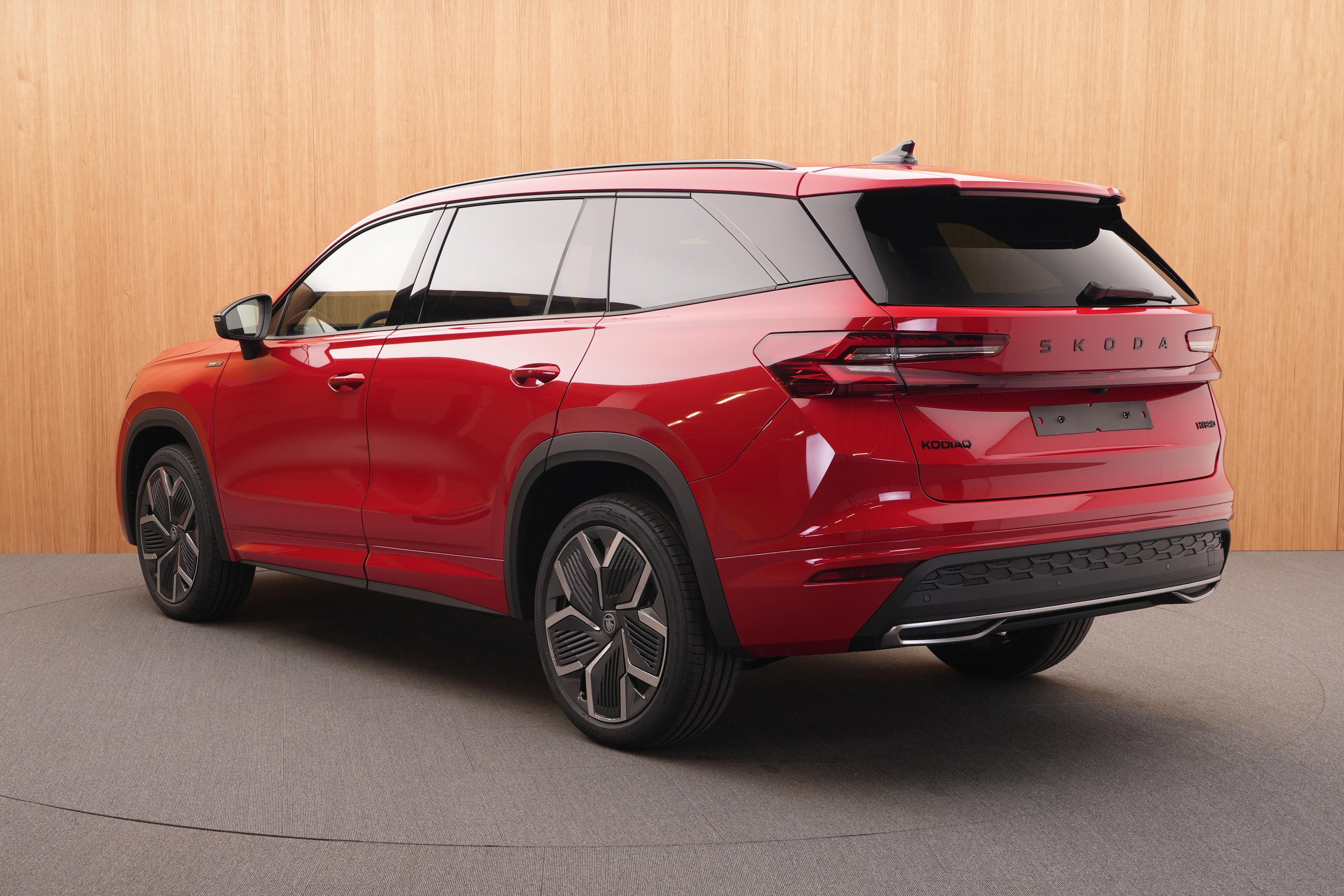 Škoda Kodiaq, Sportline 1.5 TSI DSG - fotka 3