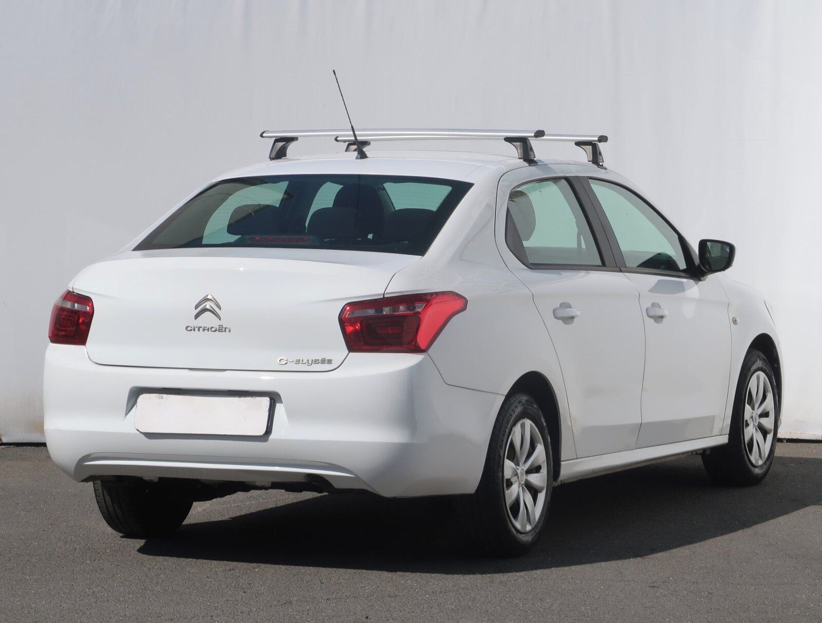 Citroën C-Elysée, 1.2 PureTech, ČR,1.maj - fotka 5