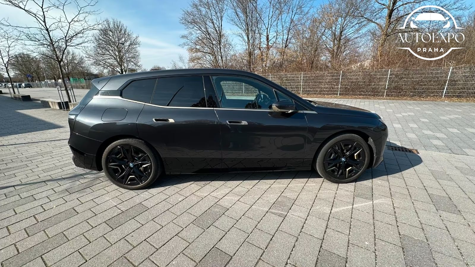 BMW iX, 40 xDrive M-Paket* - fotka 4