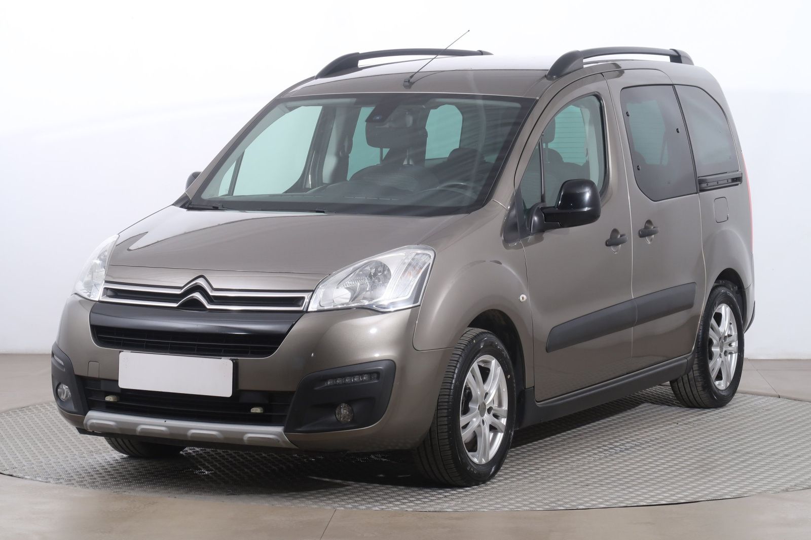 Citroën Berlingo, 1.6 HDi, XTR, 5Míst, ČR - fotka 3