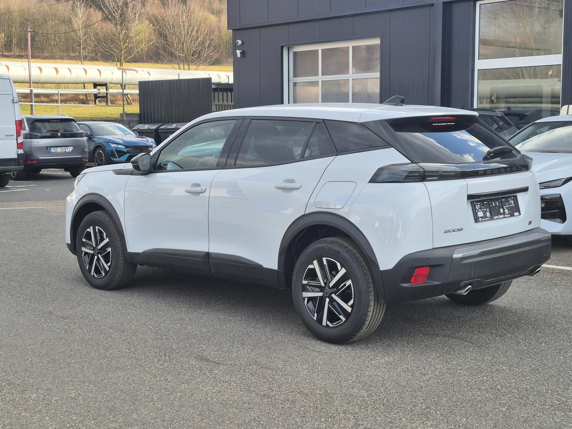 Peugeot 2008, BUSINESS TURBO 100 S&S MAN6 - fotka 3