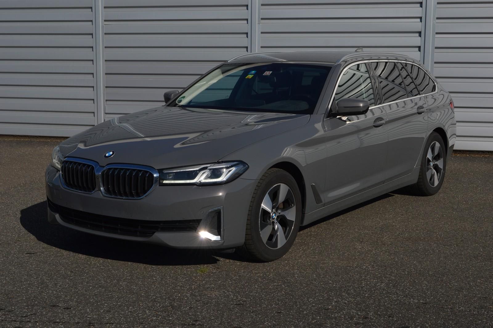 BMW Řada 5, 520d tažné 4x klima 360kam