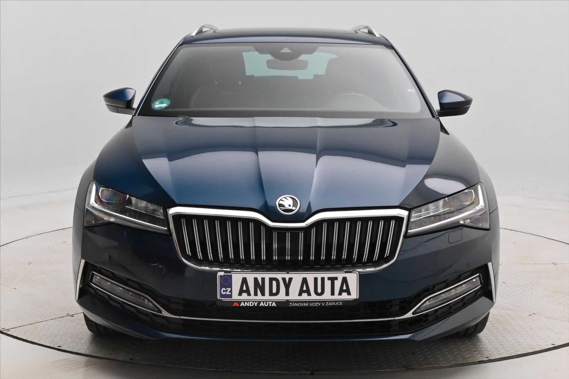Škoda Superb, 2,0 TSI 206kW L&K DSG 4x4 Záru - fotka 2