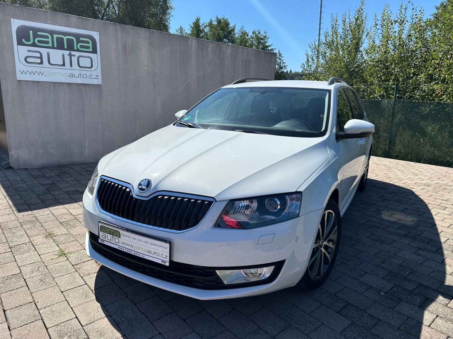 Škoda Octavia, 1,4TSI 110kW EDITION 1.MAJITEL - fotka 2