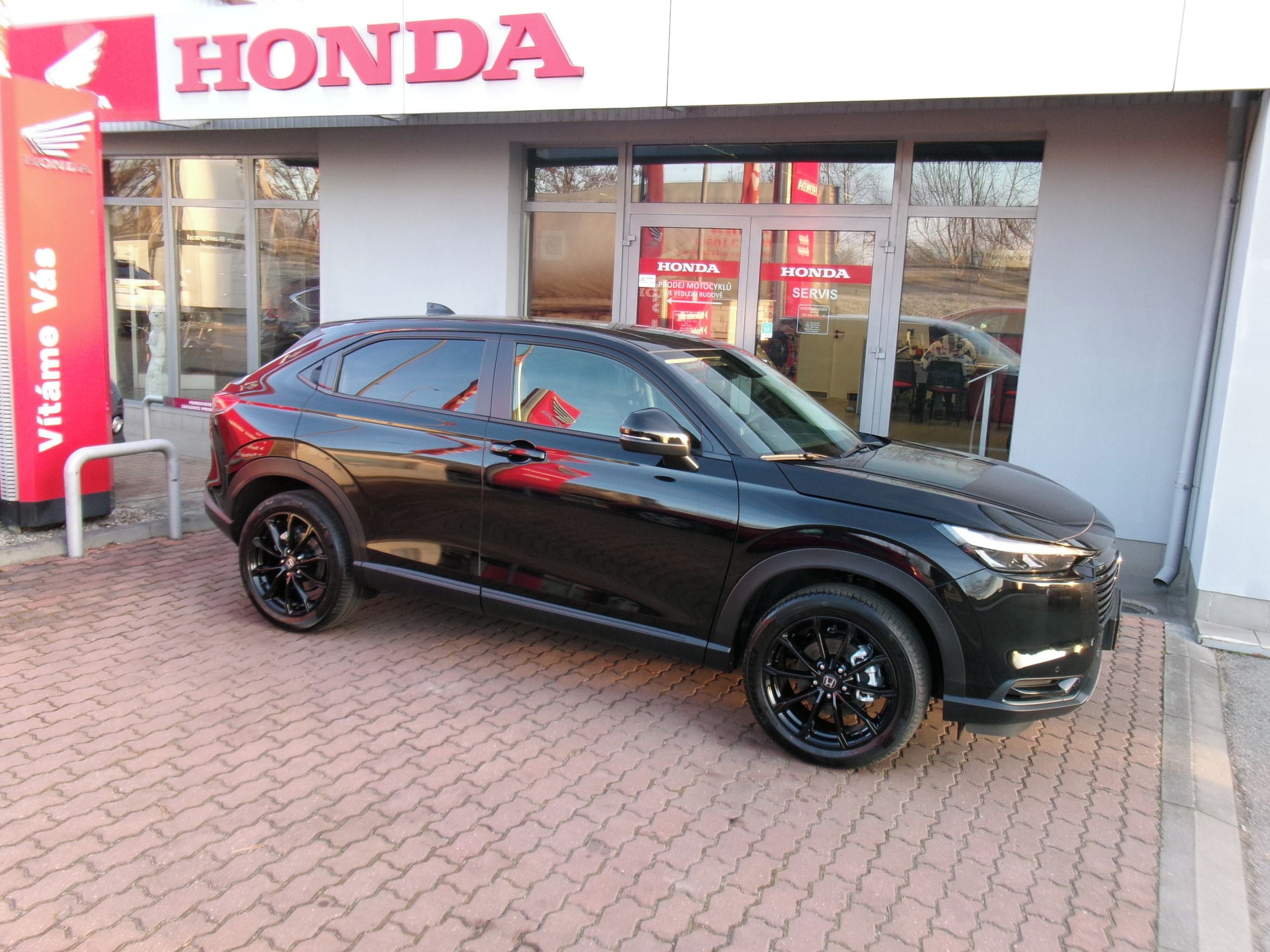 Honda HR-V, 1.5e:HEV ELEGANCE SPORT 27 - fotka 6