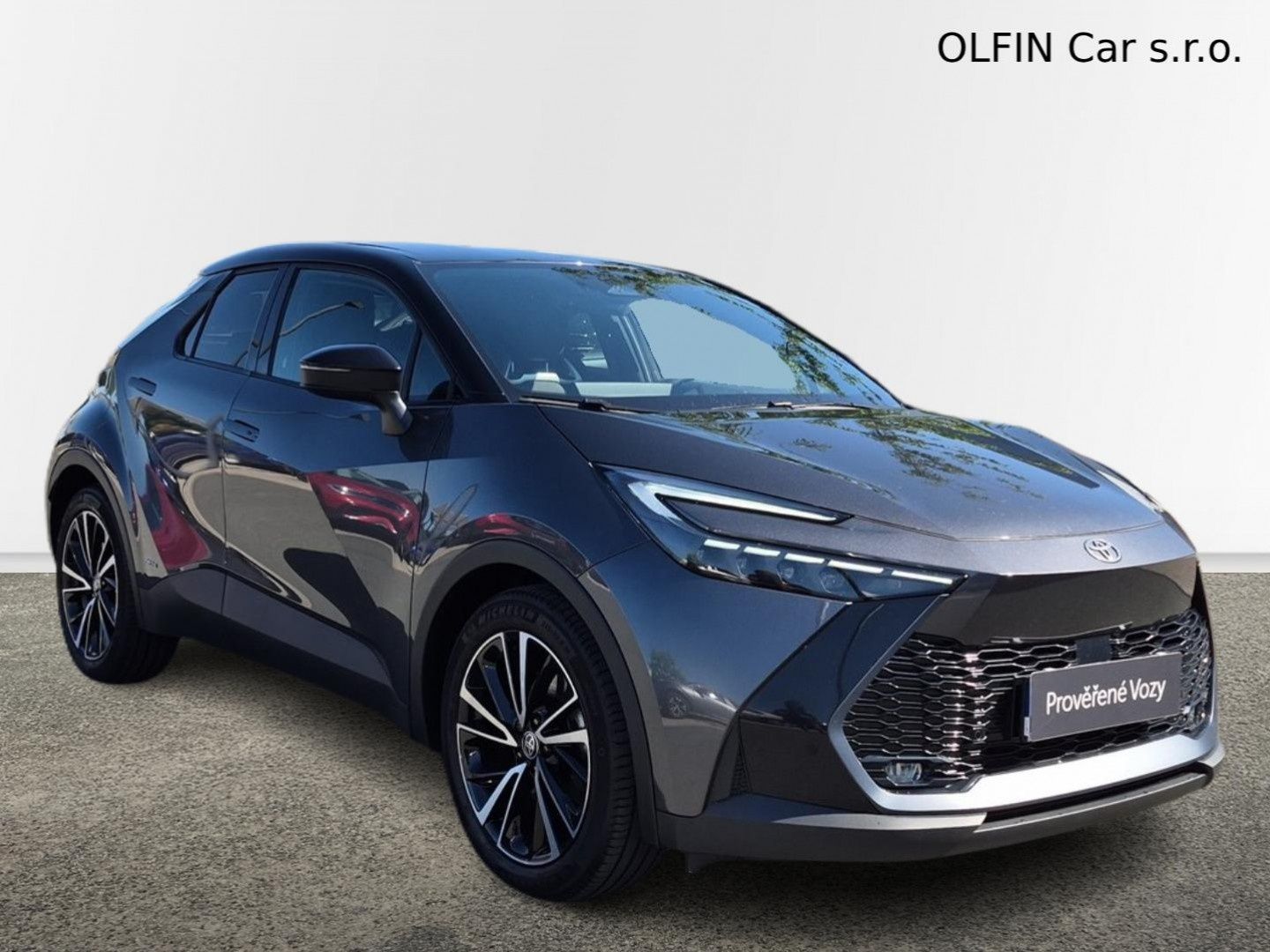 Toyota C-HR, 2.0 HEV AWD Executive - fotka 5