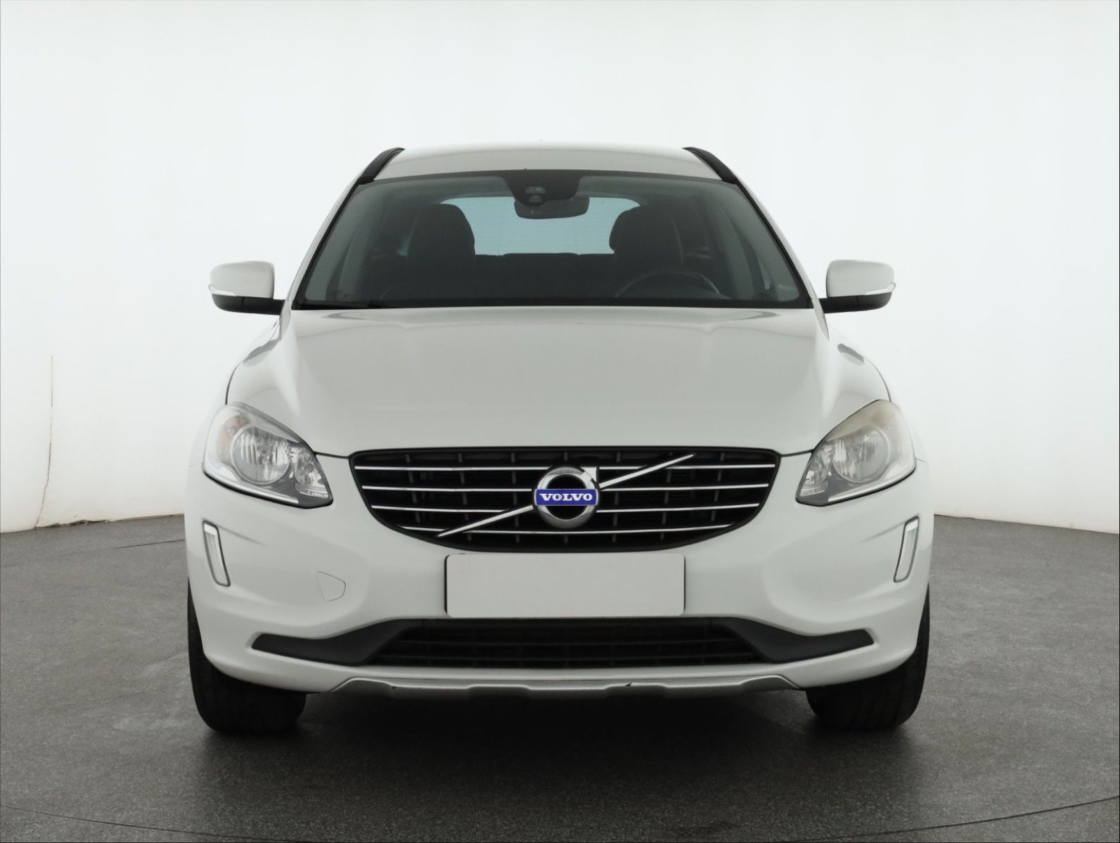 Volvo XC60, D3, Serv.kniha, Kůže, Navi - fotka 2