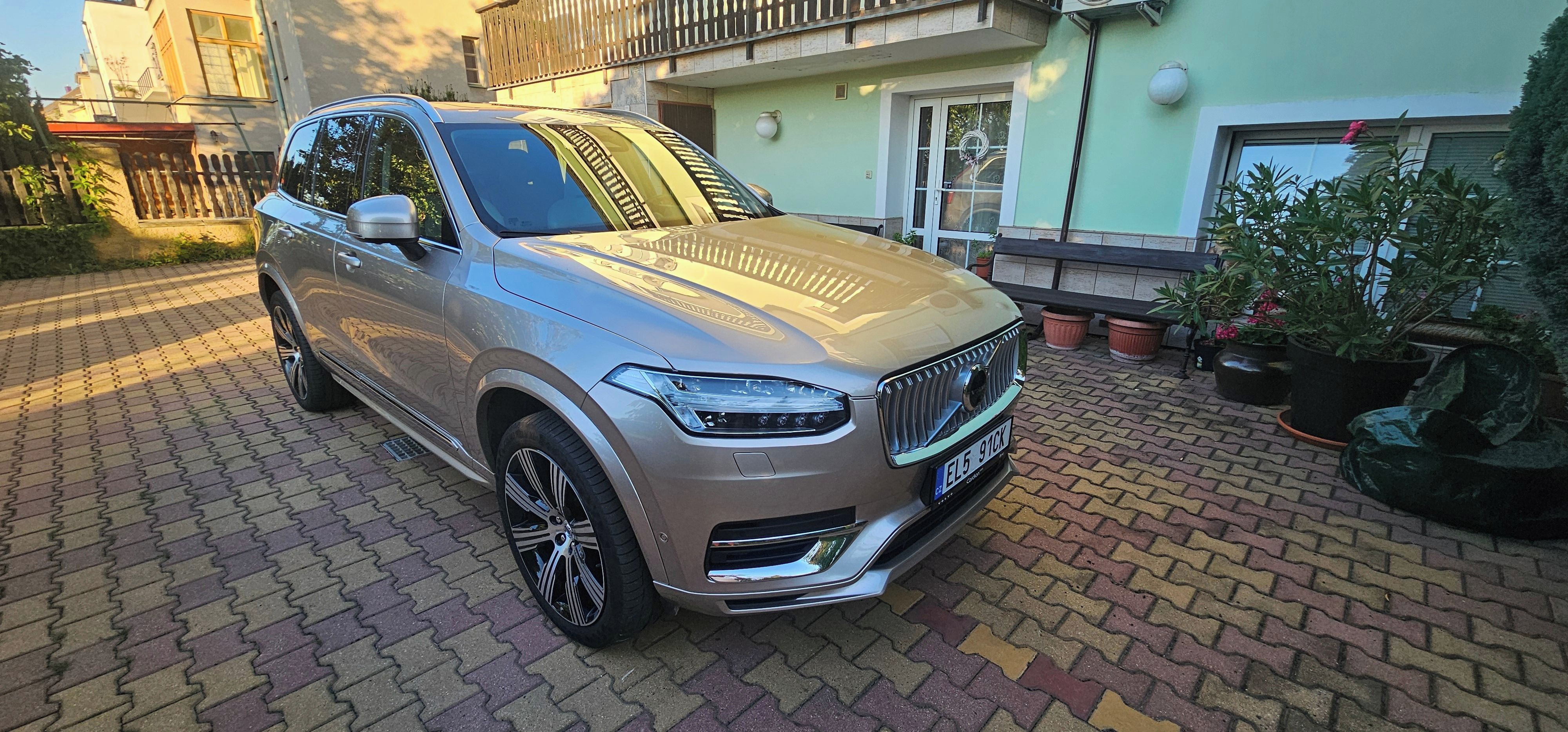 Volvo XC90, T8 AWD, Ultra/Ultimate - fotka 3
