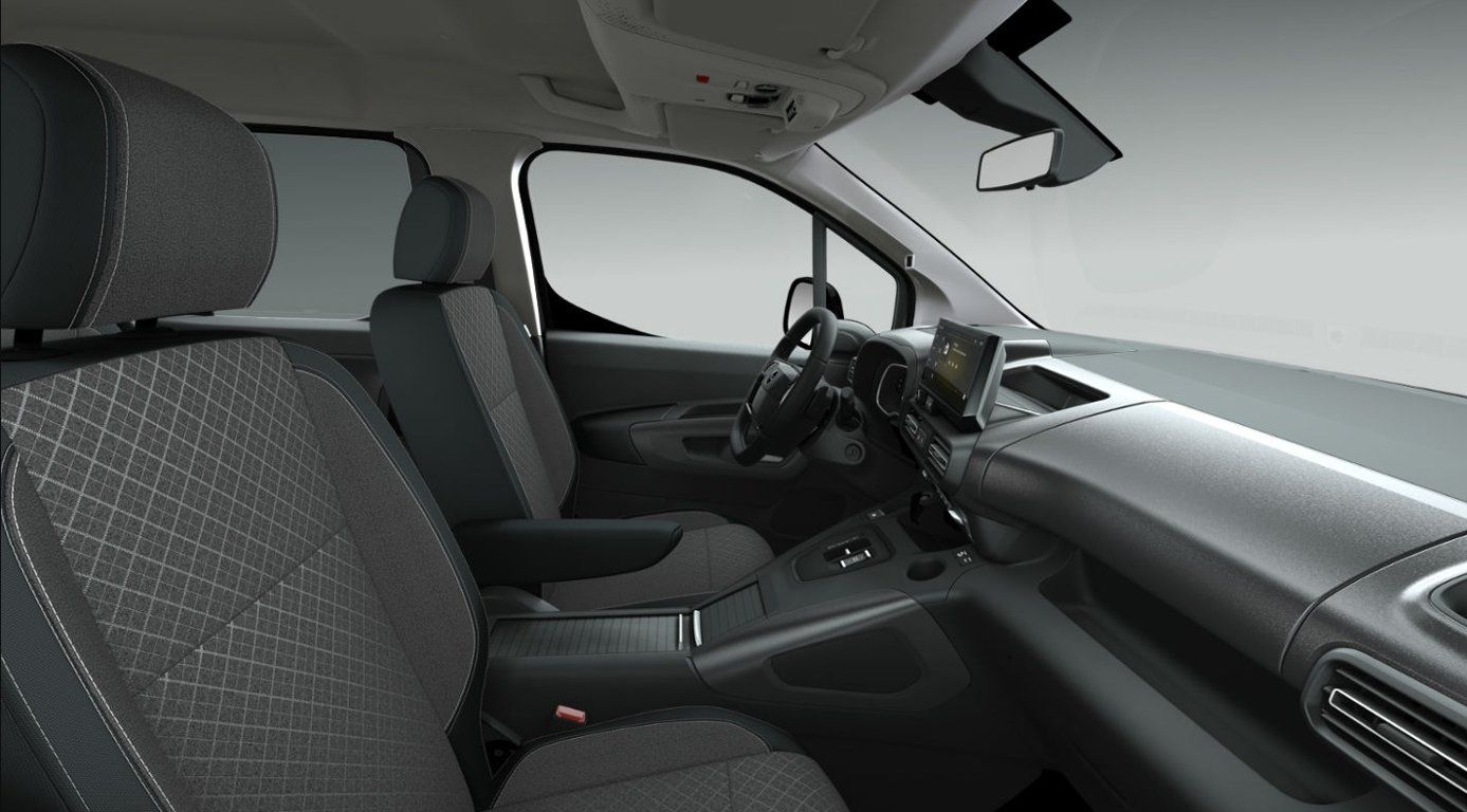 Opel Combo, L1 El. Plus 1.5 CDTI 130k AT8 - fotka 6