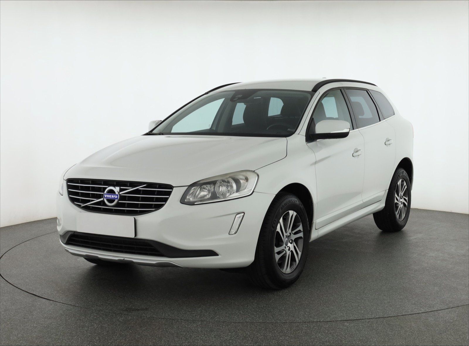 Volvo XC60, D3, Serv.kniha, Kůže, Navi - fotka 3