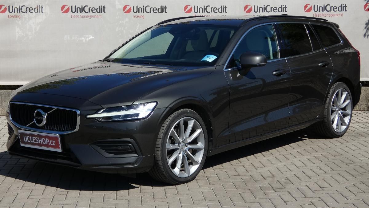 Volvo V60, B4 FWD Momentum Pro Auto