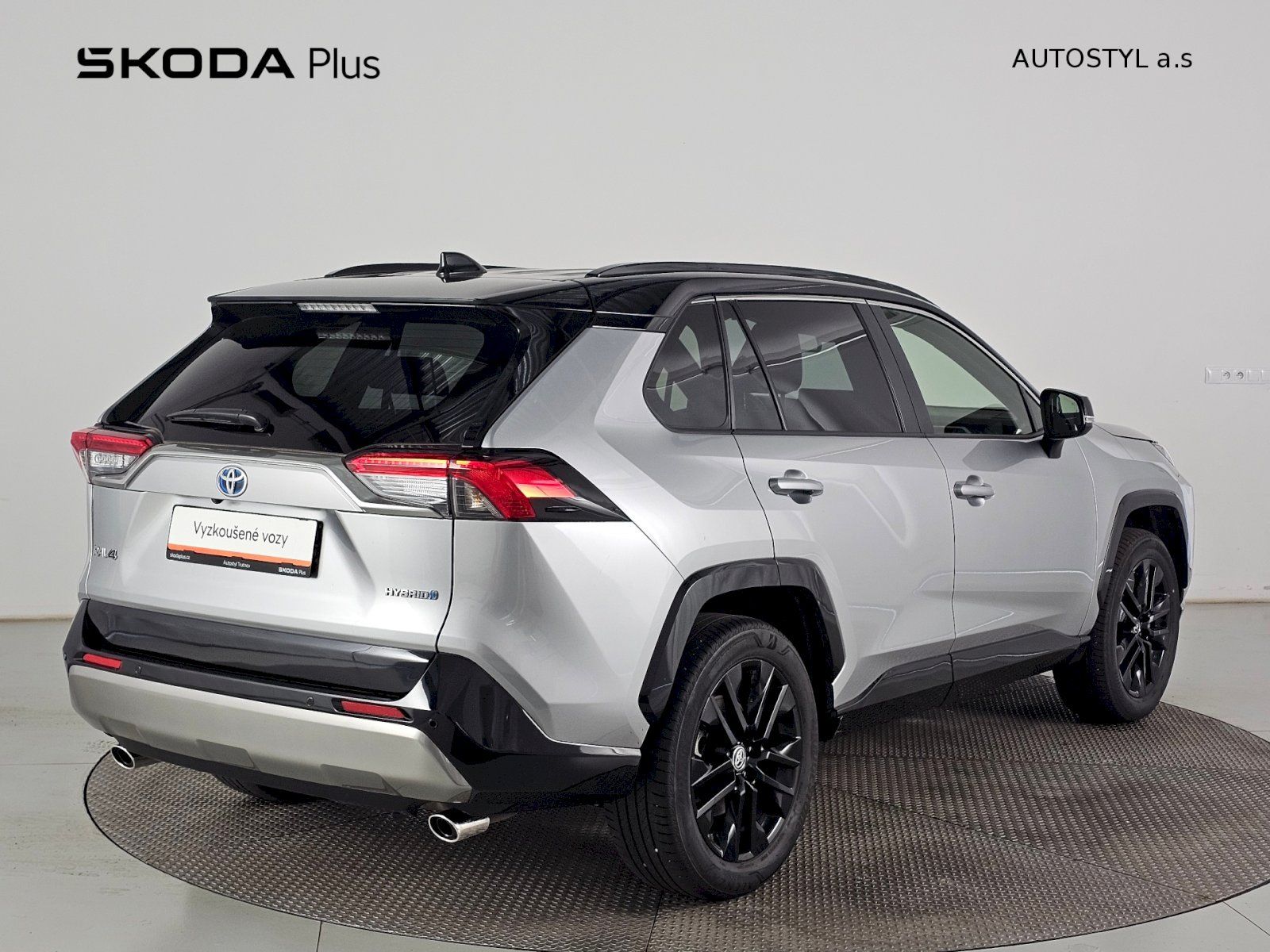 Toyota Rav4, 2.5HEV 222k 4X4 SELECTION - fotka 2