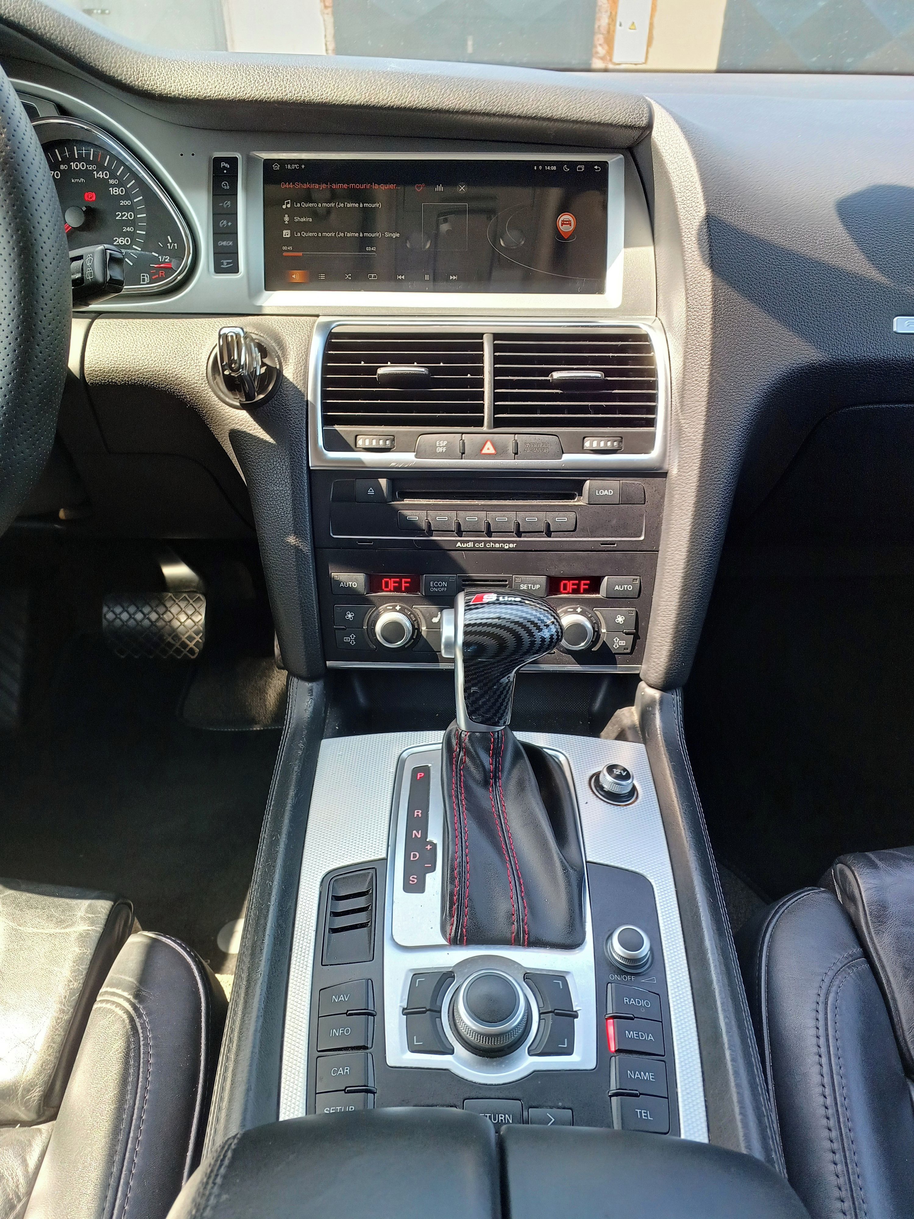 Audi Q7 - fotka 6