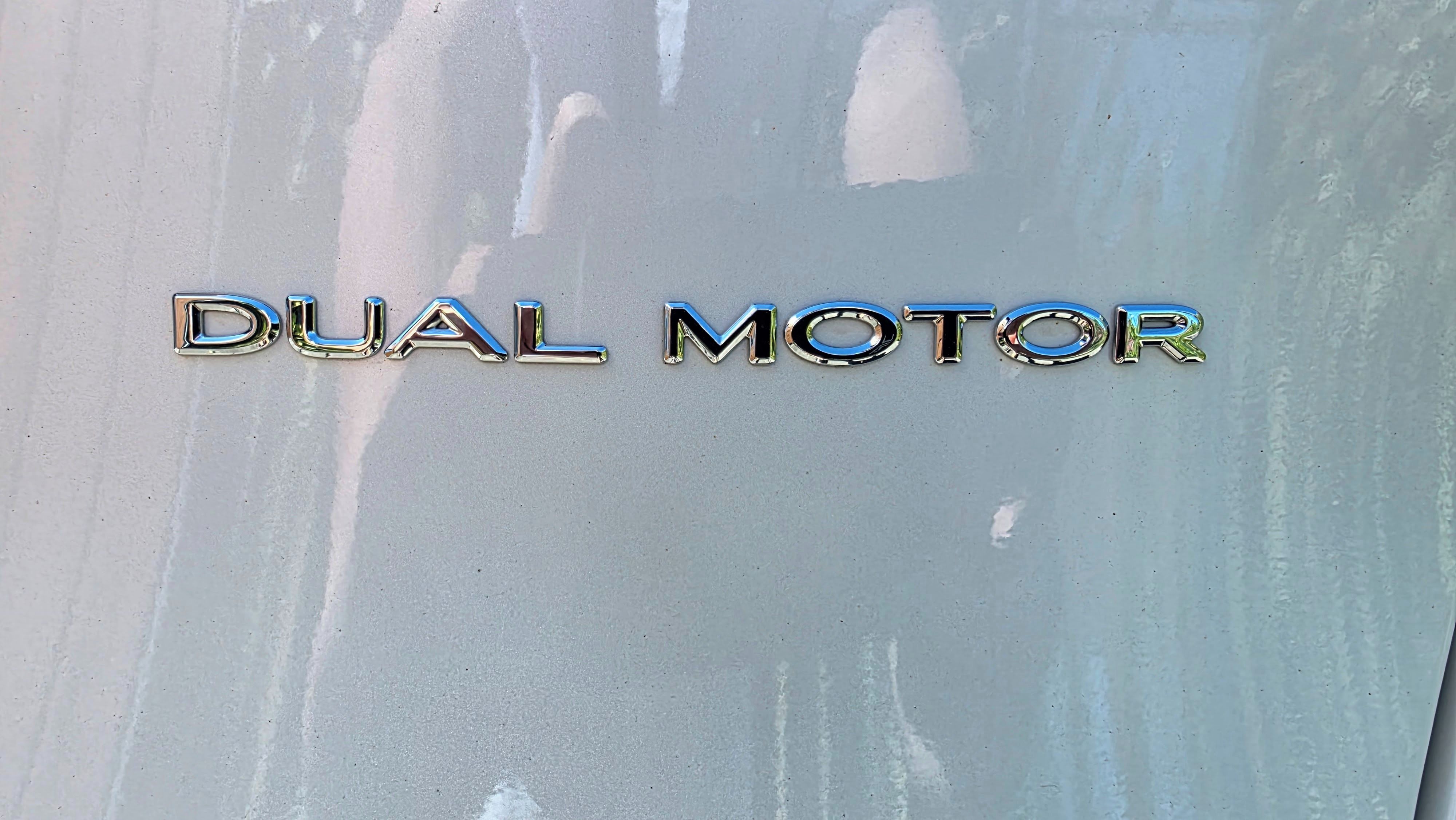 Tesla Model Y, Dual Motor, Long Range - fotka 5