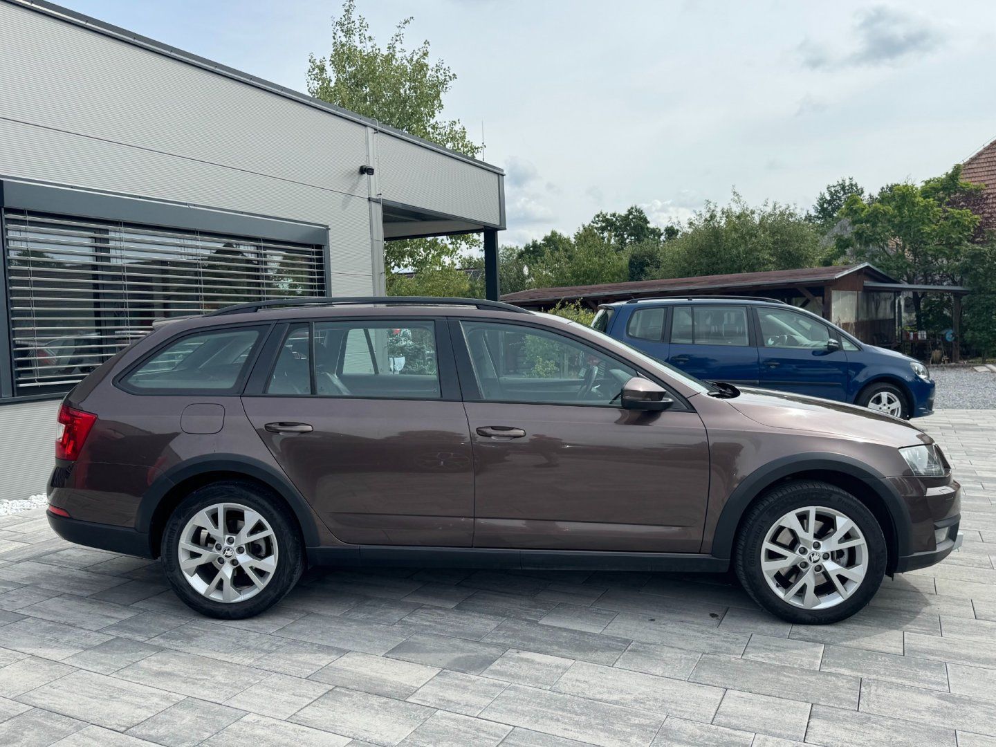Škoda Octavia, Scout 2.0 TDI 4x4 135kW - fotka 4