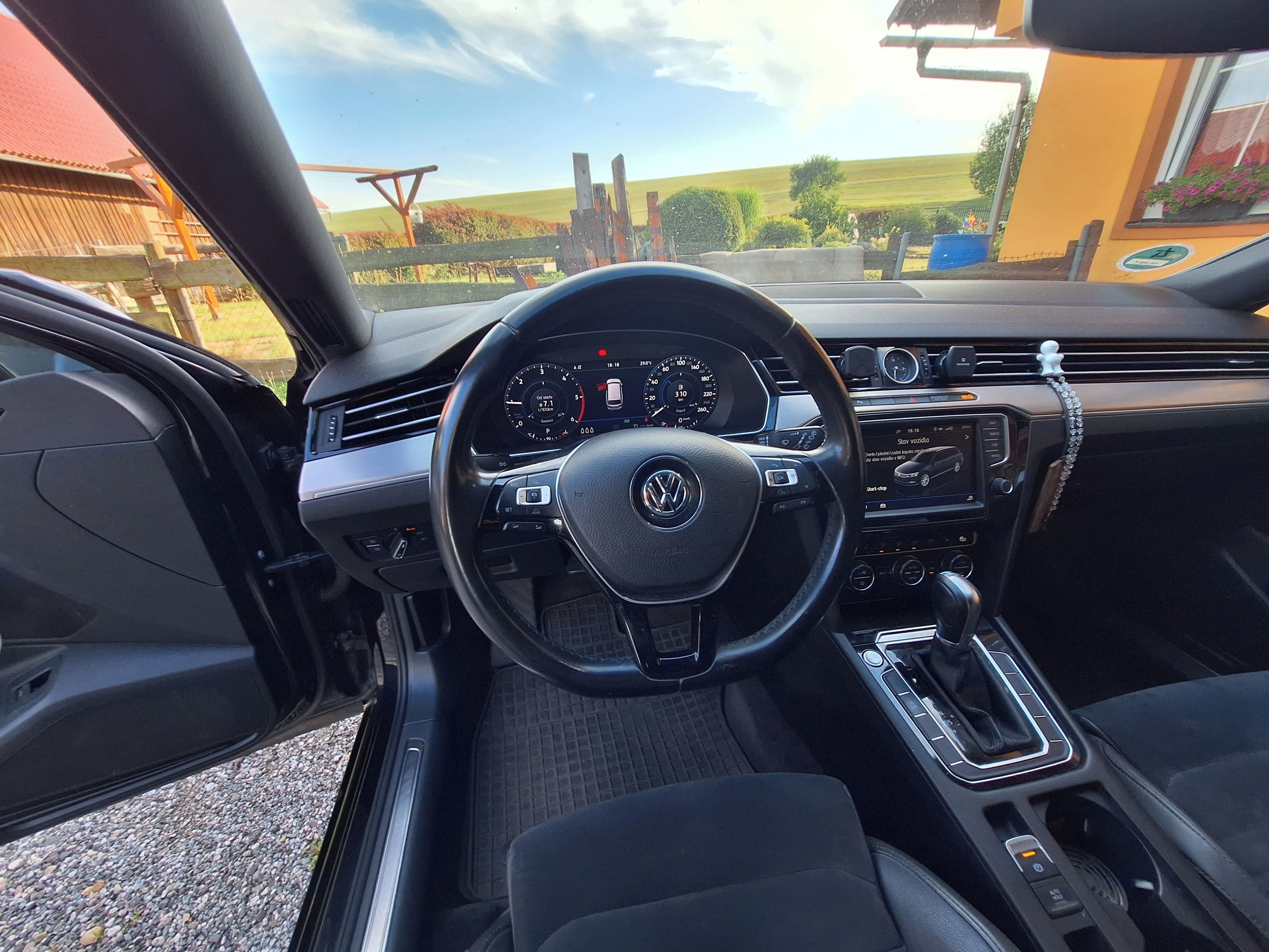 Volkswagen Passat, Passat 2.0 TDi 110kW DSG - fotka 2