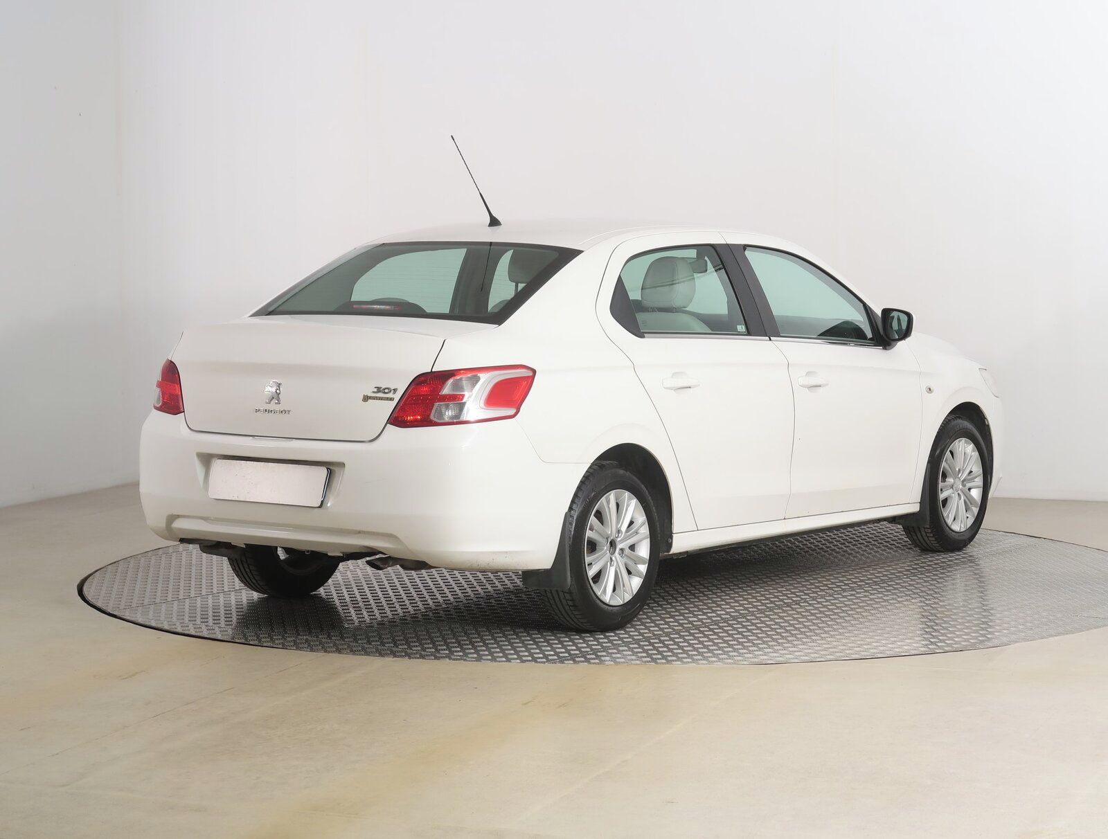 Peugeot 301, 1.2 VTi, Serv.kniha - fotka 5