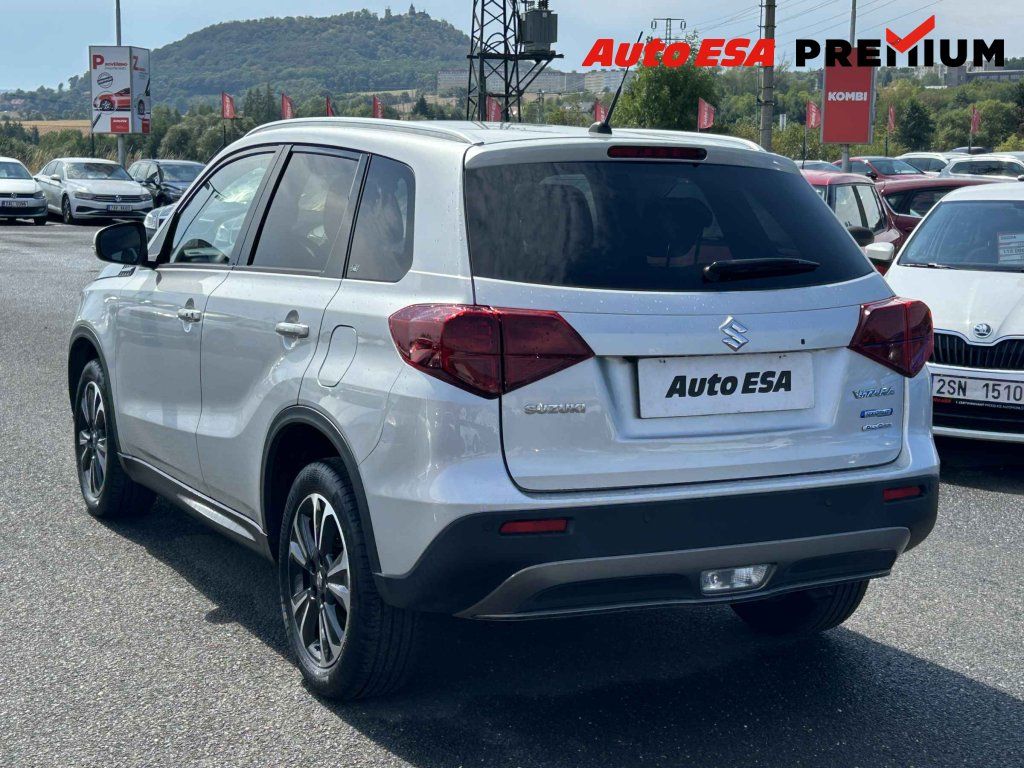 Suzuki Vitara, 1.4 T,1.maj,ČR,Elegance - fotka 6