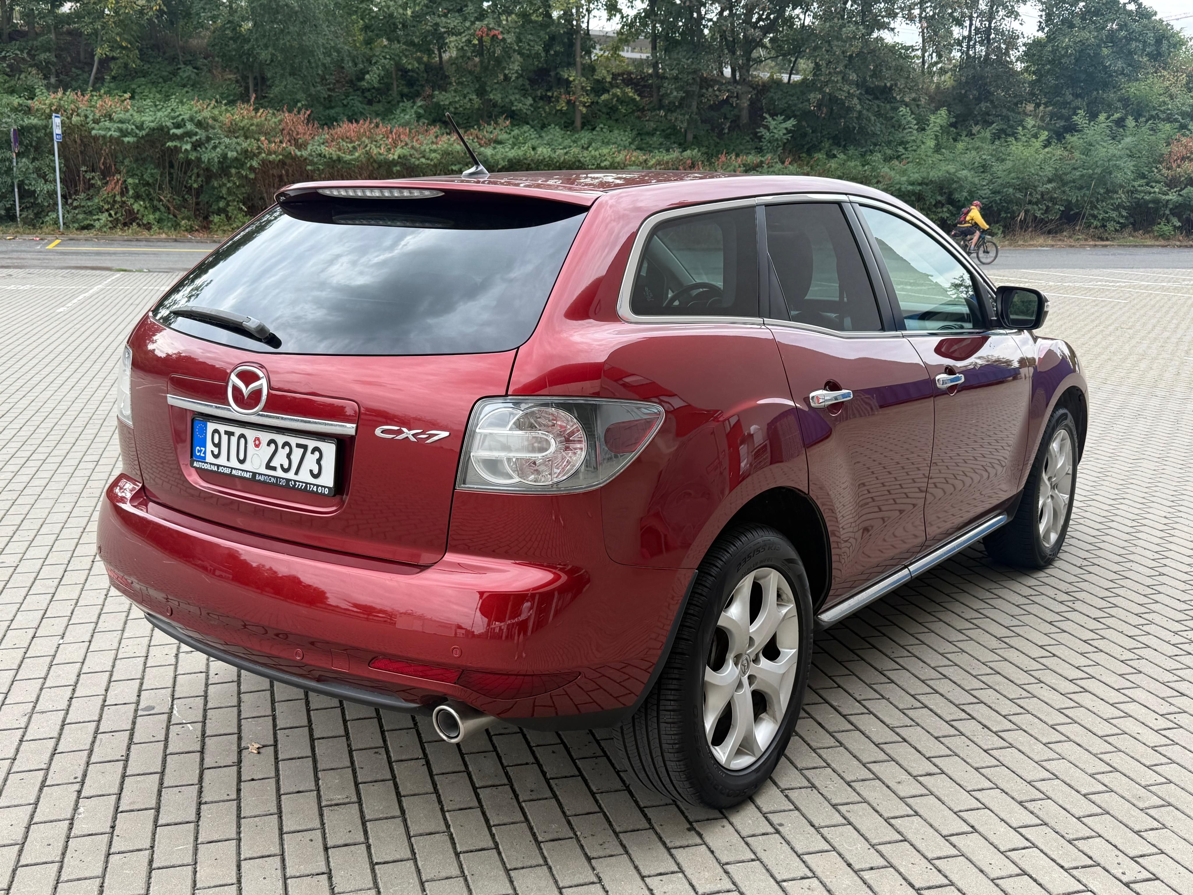 Mazda CX-7, 2.2D, 127kw 4x4 Původ ČR - fotka 5