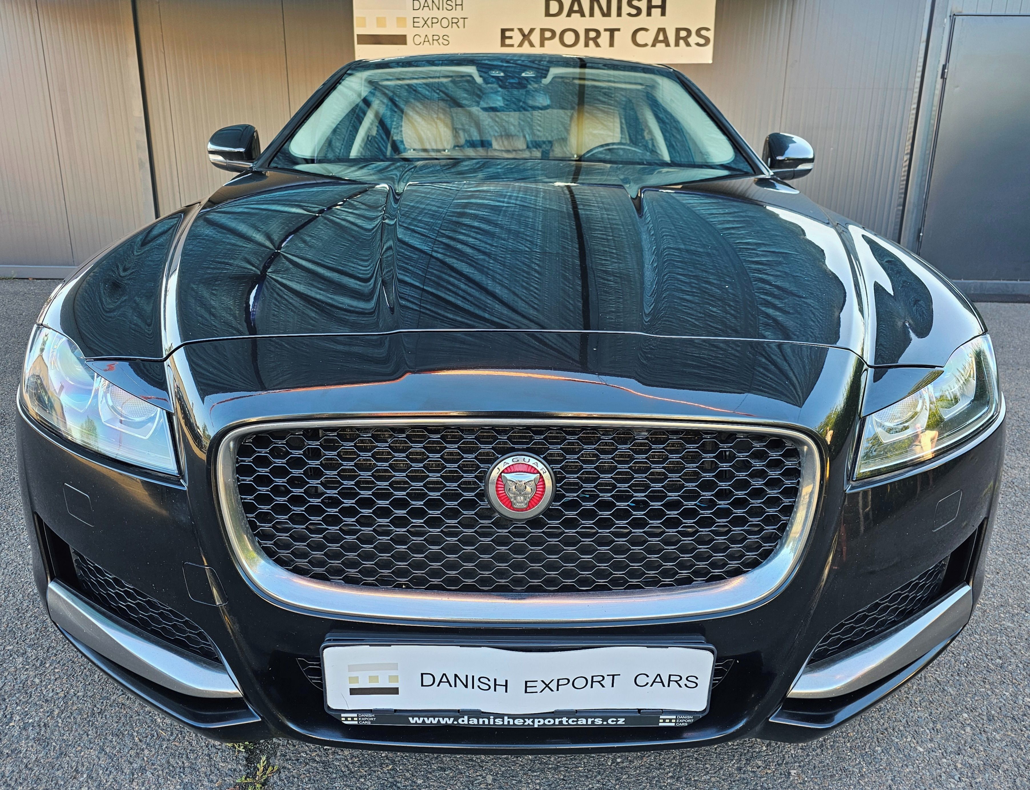 Jaguar XF, 2.0 25D 177kW 2019,VÝHŘEV,KŮŽE - fotka 5