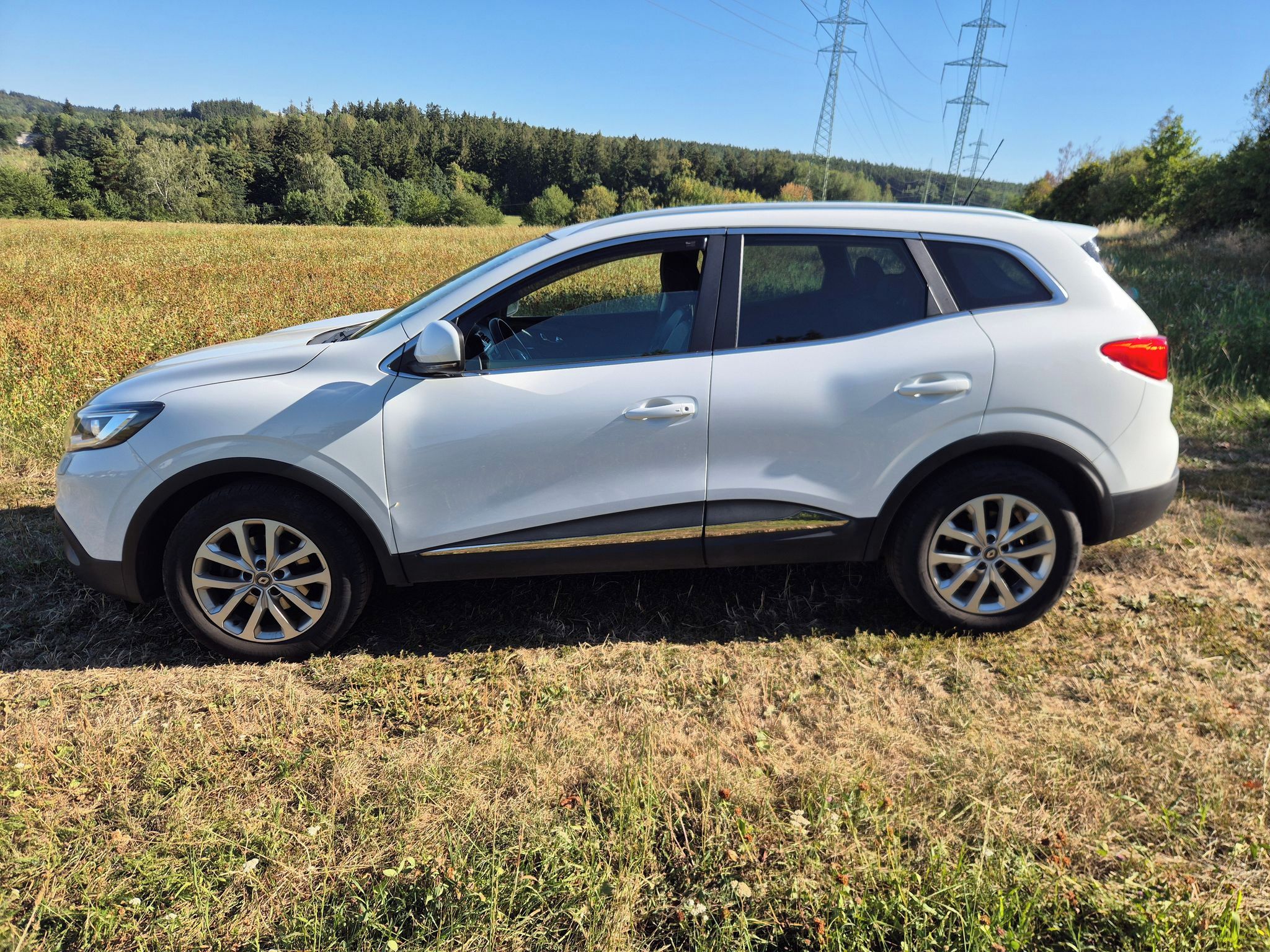 Renault Kadjar, 1.2Tce 96kW, perfektní stav - fotka 6