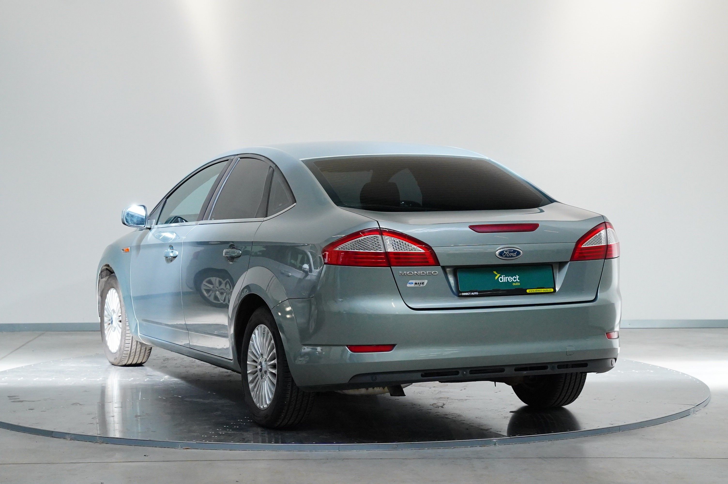 Ford Mondeo, 2.0 Duratec 107 kW Serie 60 - fotka 4