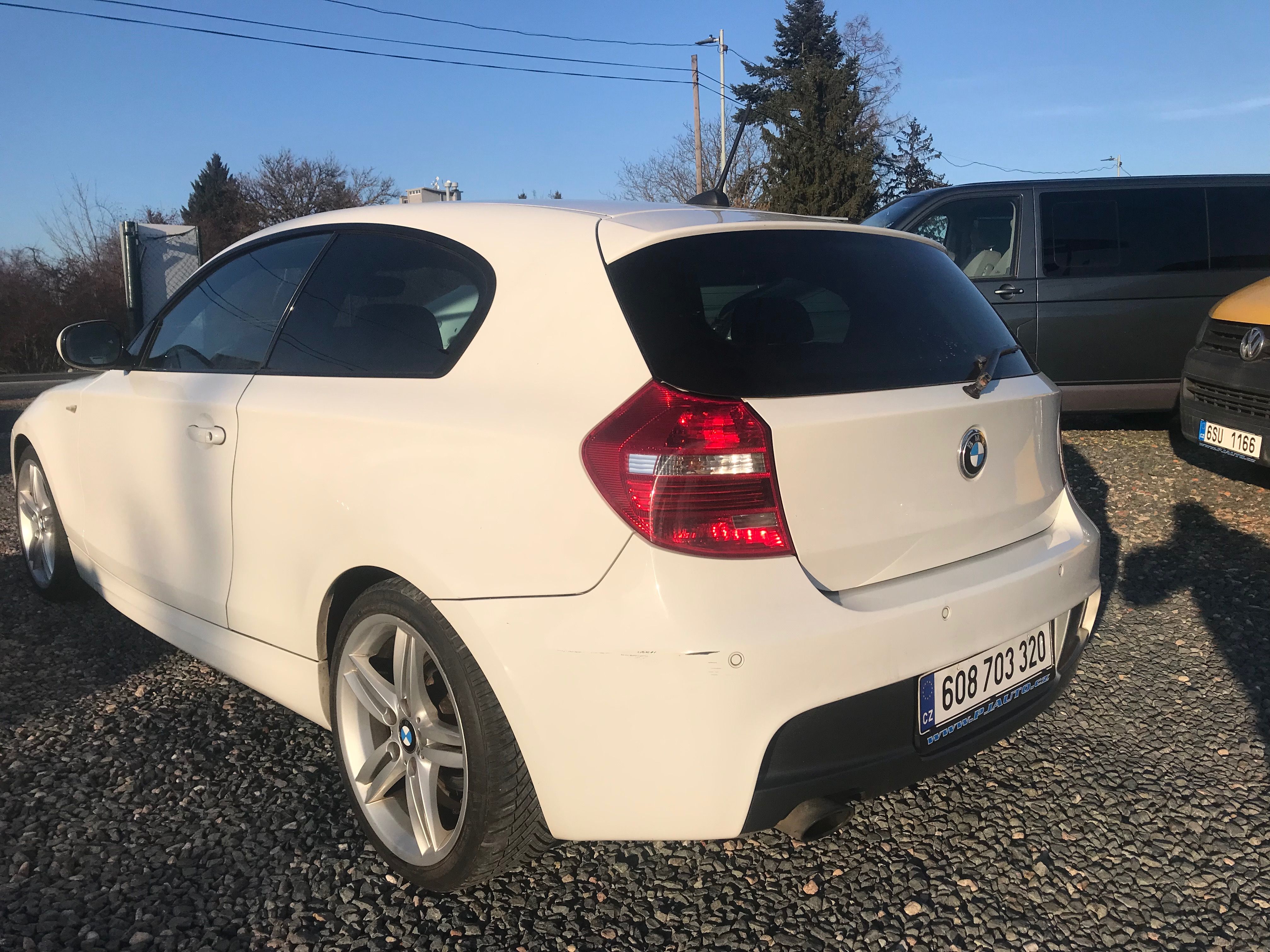 BMW Řada 1, 118 105 KW,M-PAKET,MAN,XENON - fotka 6