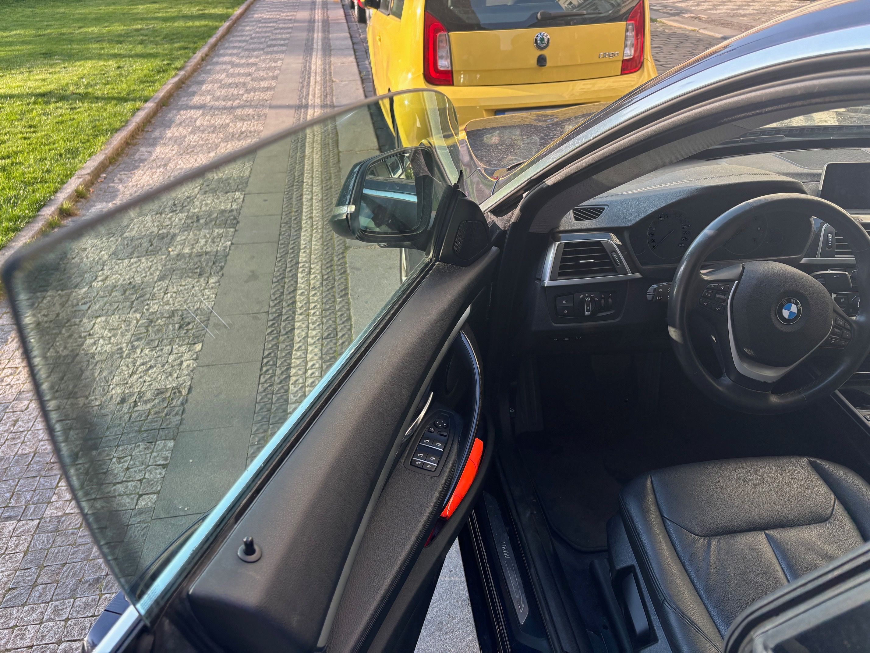 BMW Řada 3, BMW 320d GTI xDrive - fotka 6