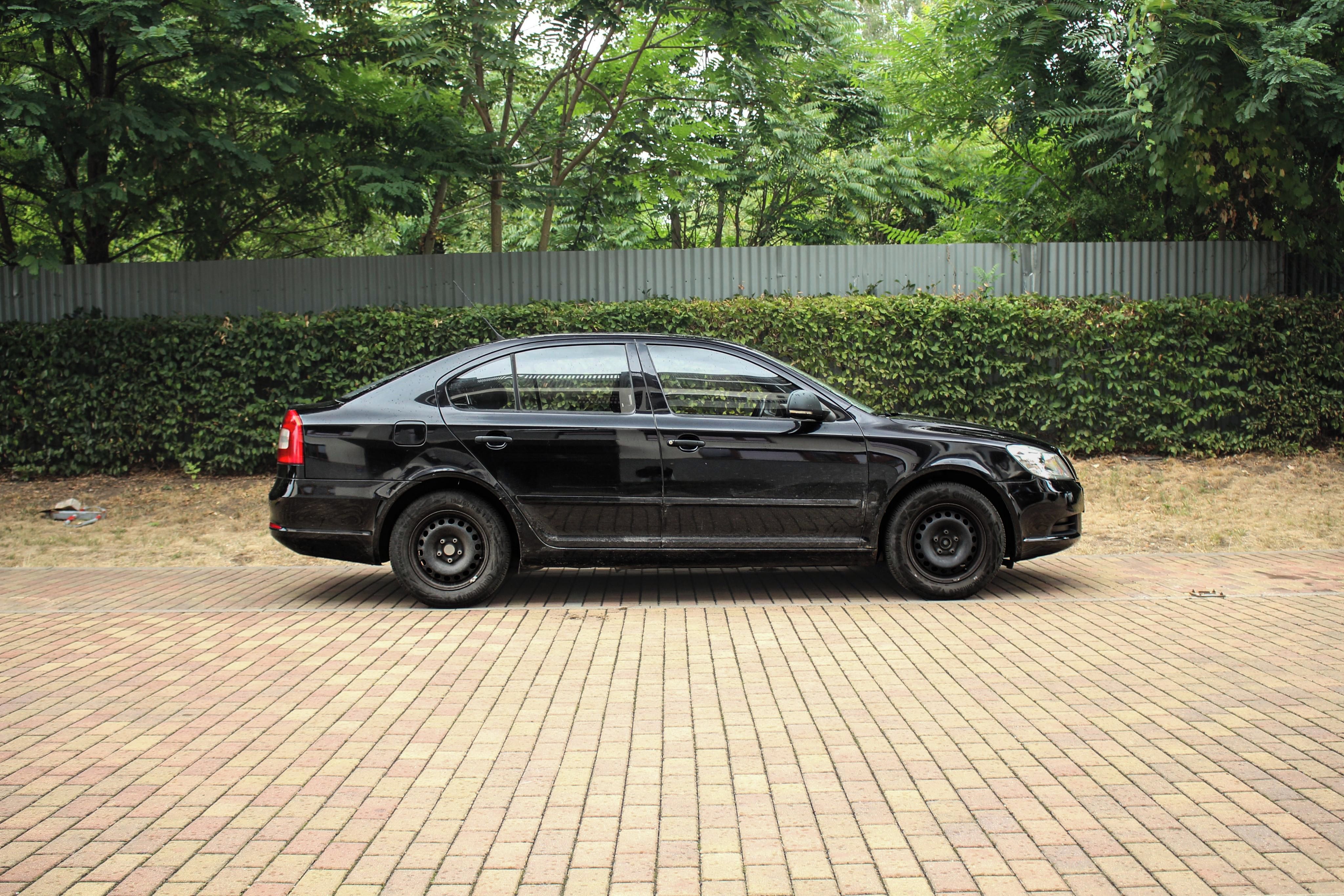 Škoda Octavia, 1,6 MPI Servisni knížka - fotka 4