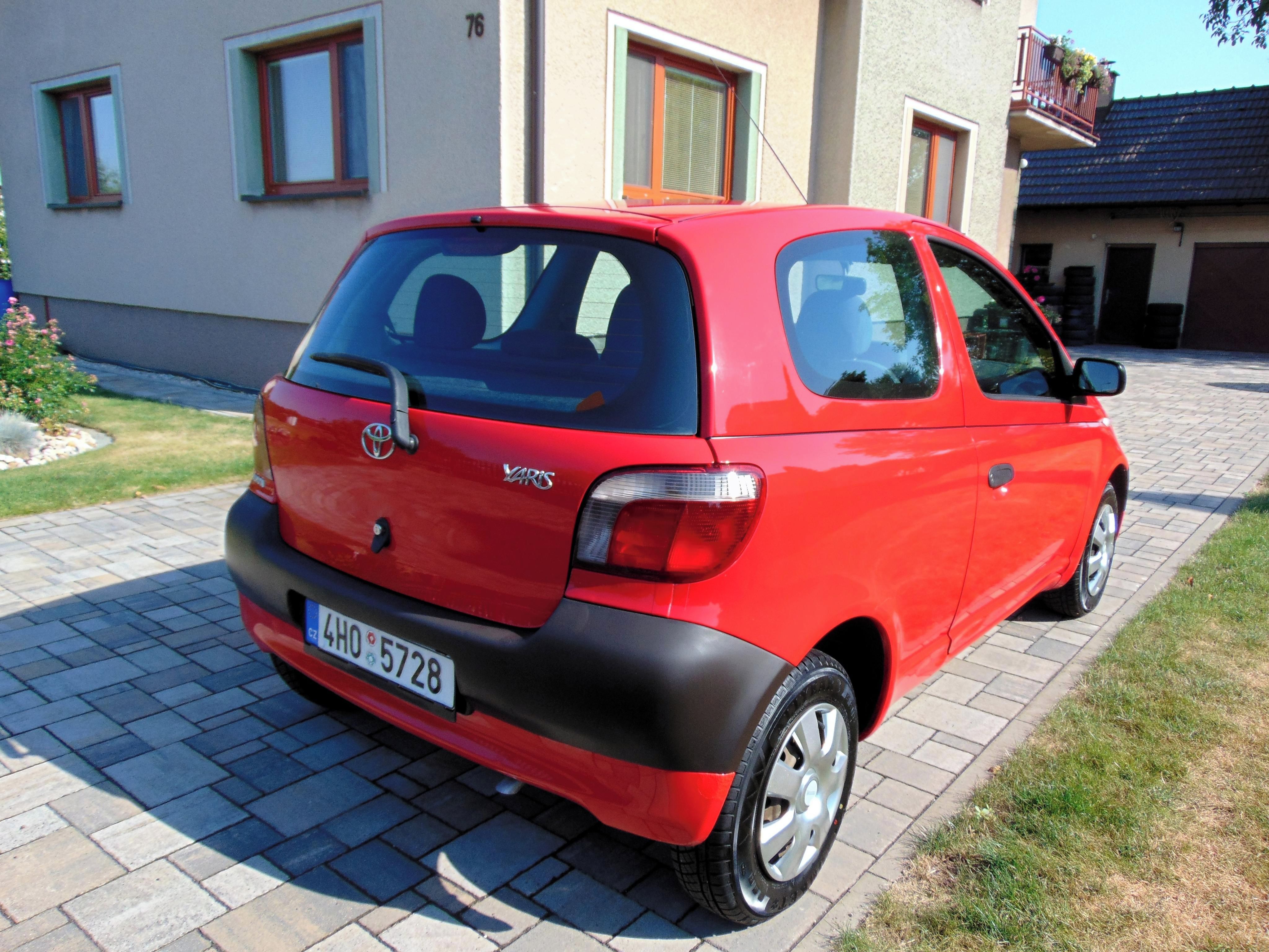 Toyota Yaris, 1.0 50kW,BENZIN,PŮVOD ČR,KLIMA - fotka 5