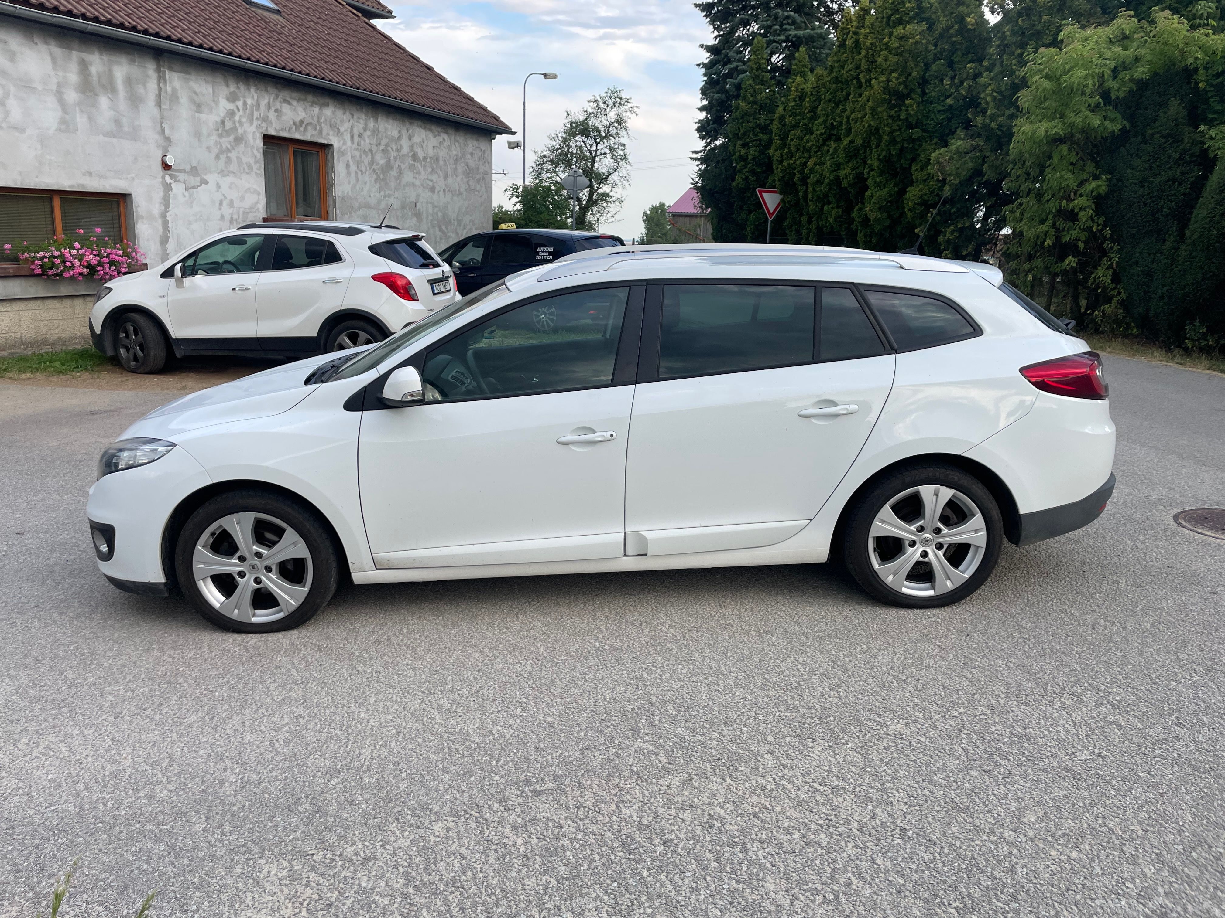 Renault Mégane, 1.5dCi Kombi 2012 - fotka 5